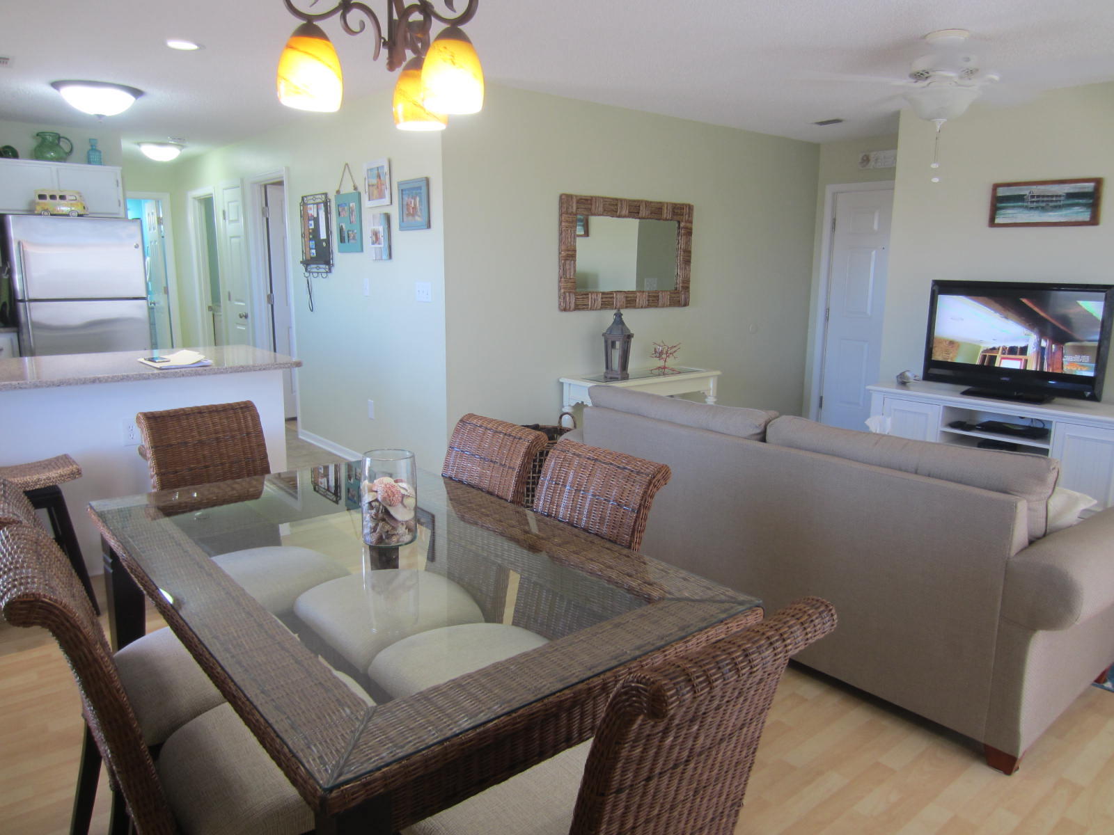 BEACHSIDE VILLAS CONDO - Residential