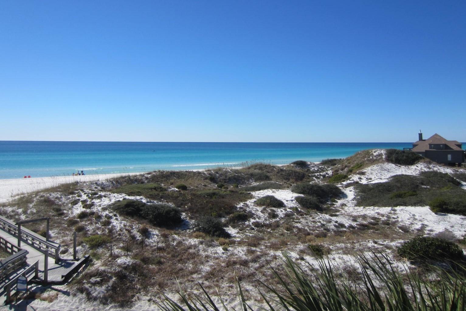 BEACHSIDE VILLAS CONDO - Residential