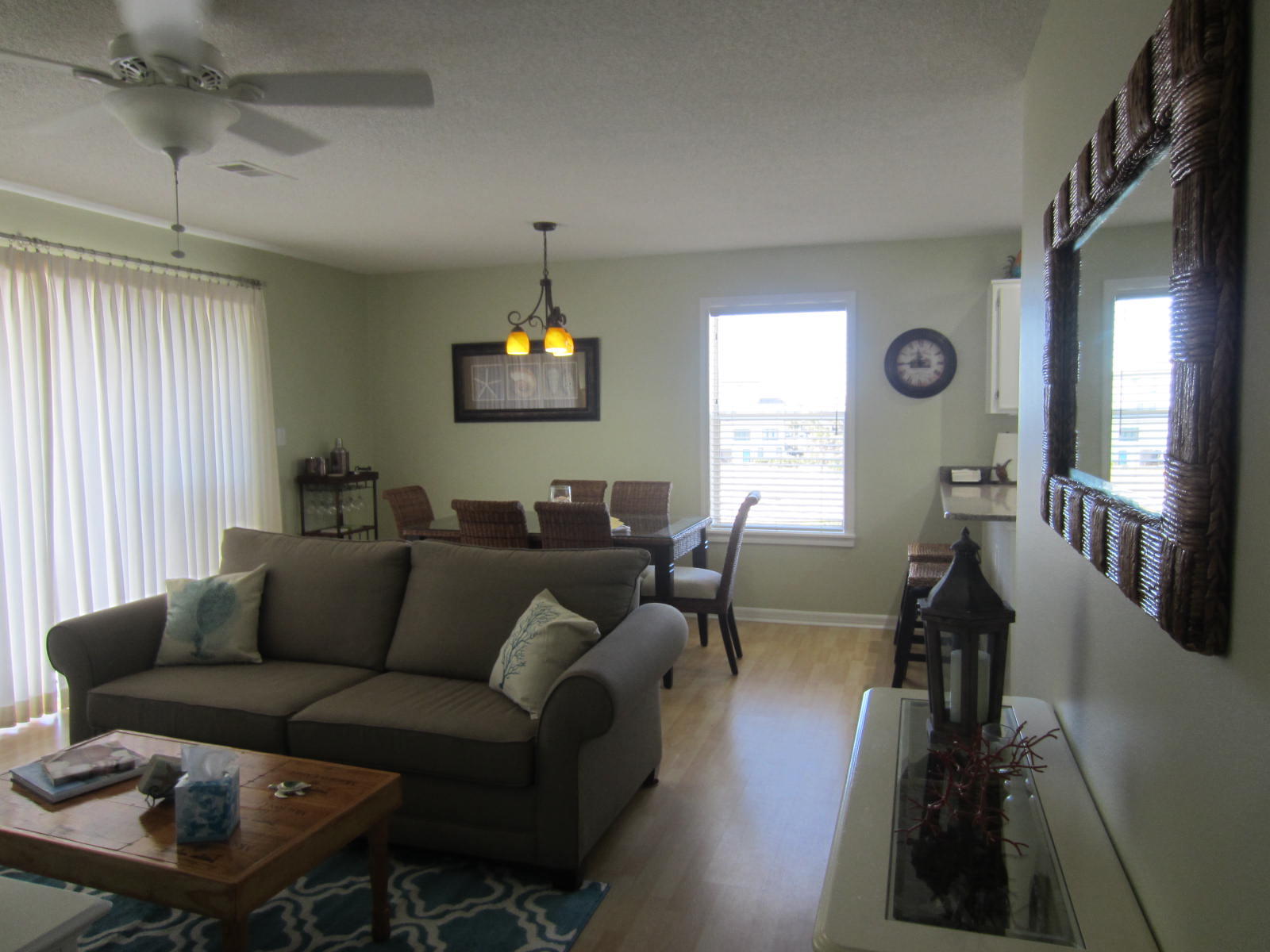 BEACHSIDE VILLAS CONDO - Residential