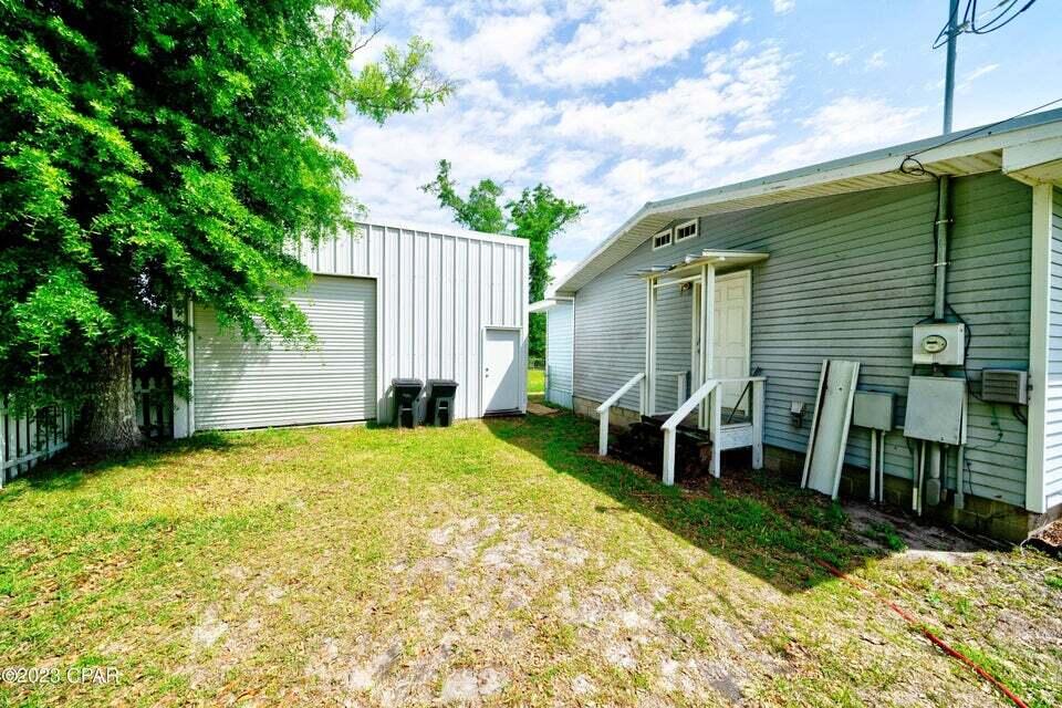 NO RECORDED SUBDIVISION - Residential