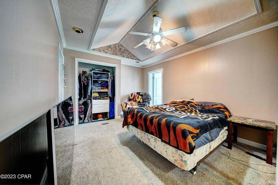 NO RECORDED SUBDIVISION - Residential