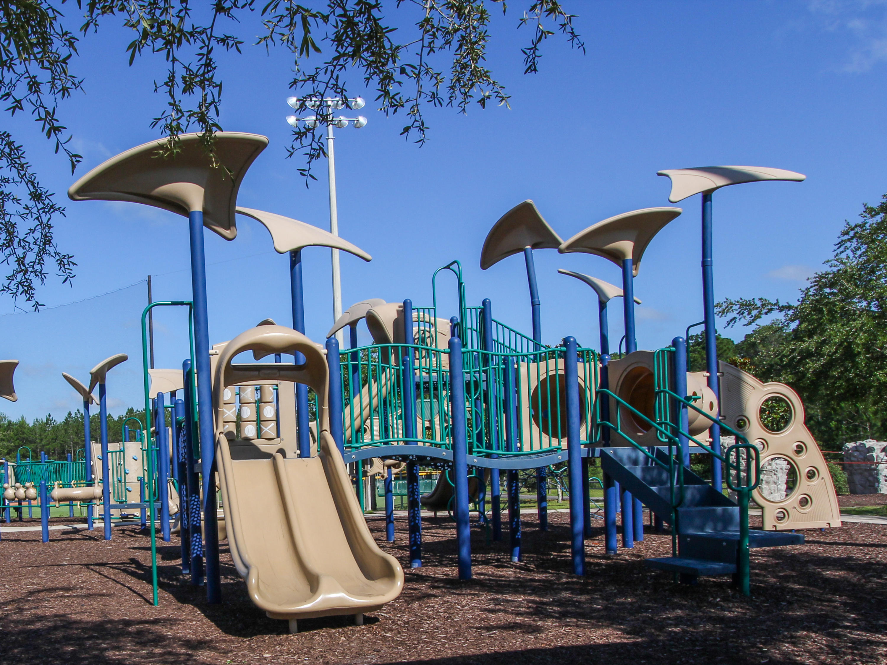 HAMMOCK BAY - Residential