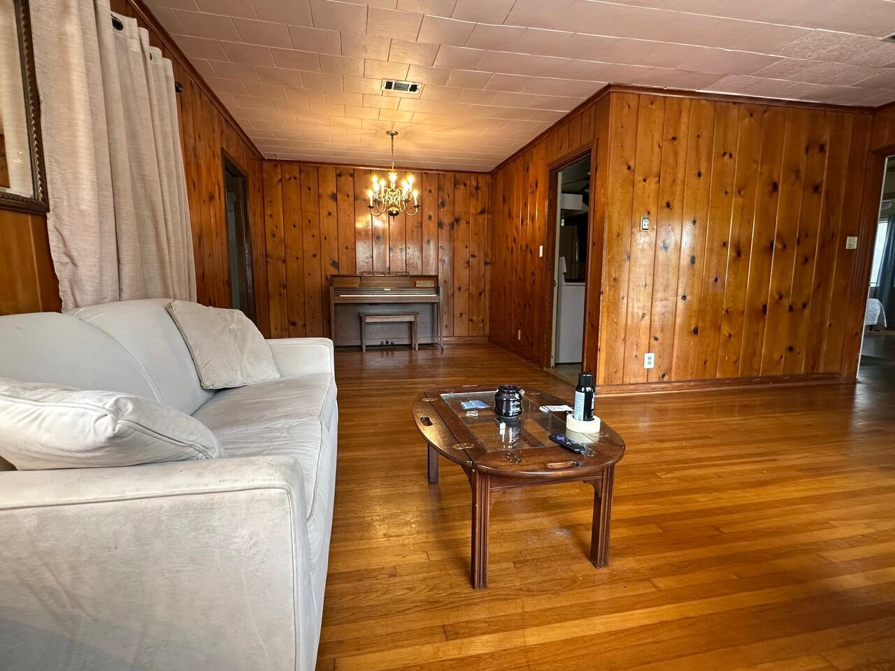 S 80 FT OF E 85 FT OF BLK 344 OR 613 P 987 OR 8875 P 1139 CA 62 - Residential