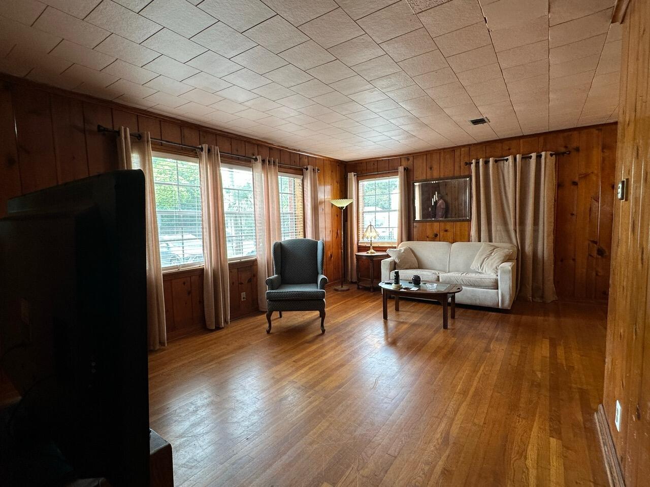 S 80 FT OF E 85 FT OF BLK 344 OR 613 P 987 OR 8875 P 1139 CA 62 - Residential