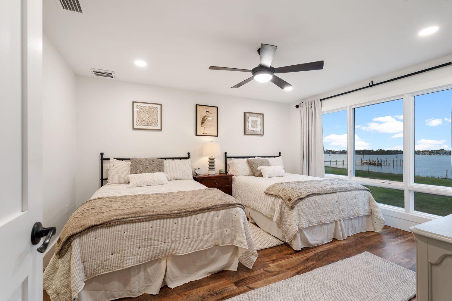 BAY POINT TURTLEGRASS VILLAS CONDO - Residential