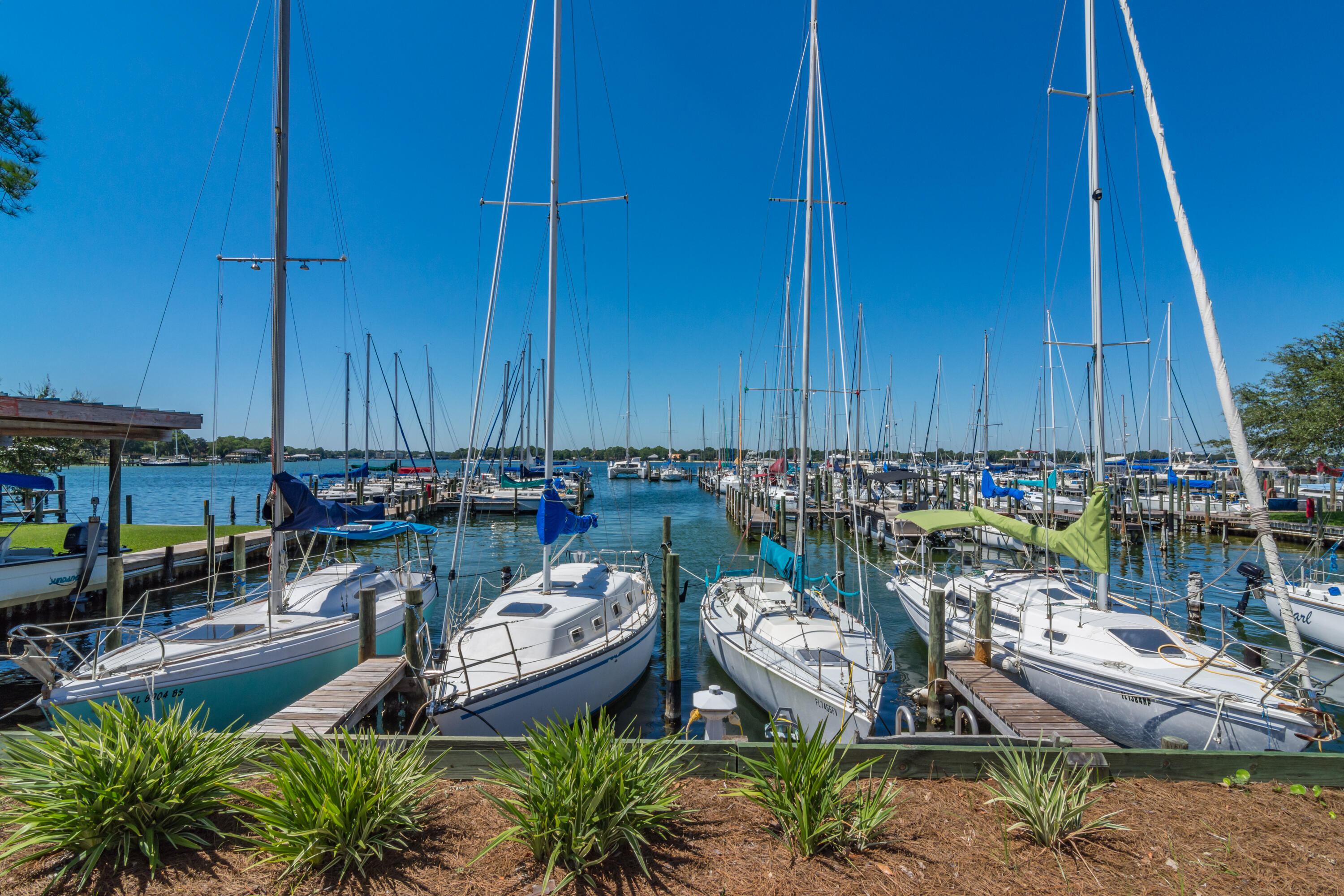 4TH ADD ELLIOTT PT - Residential