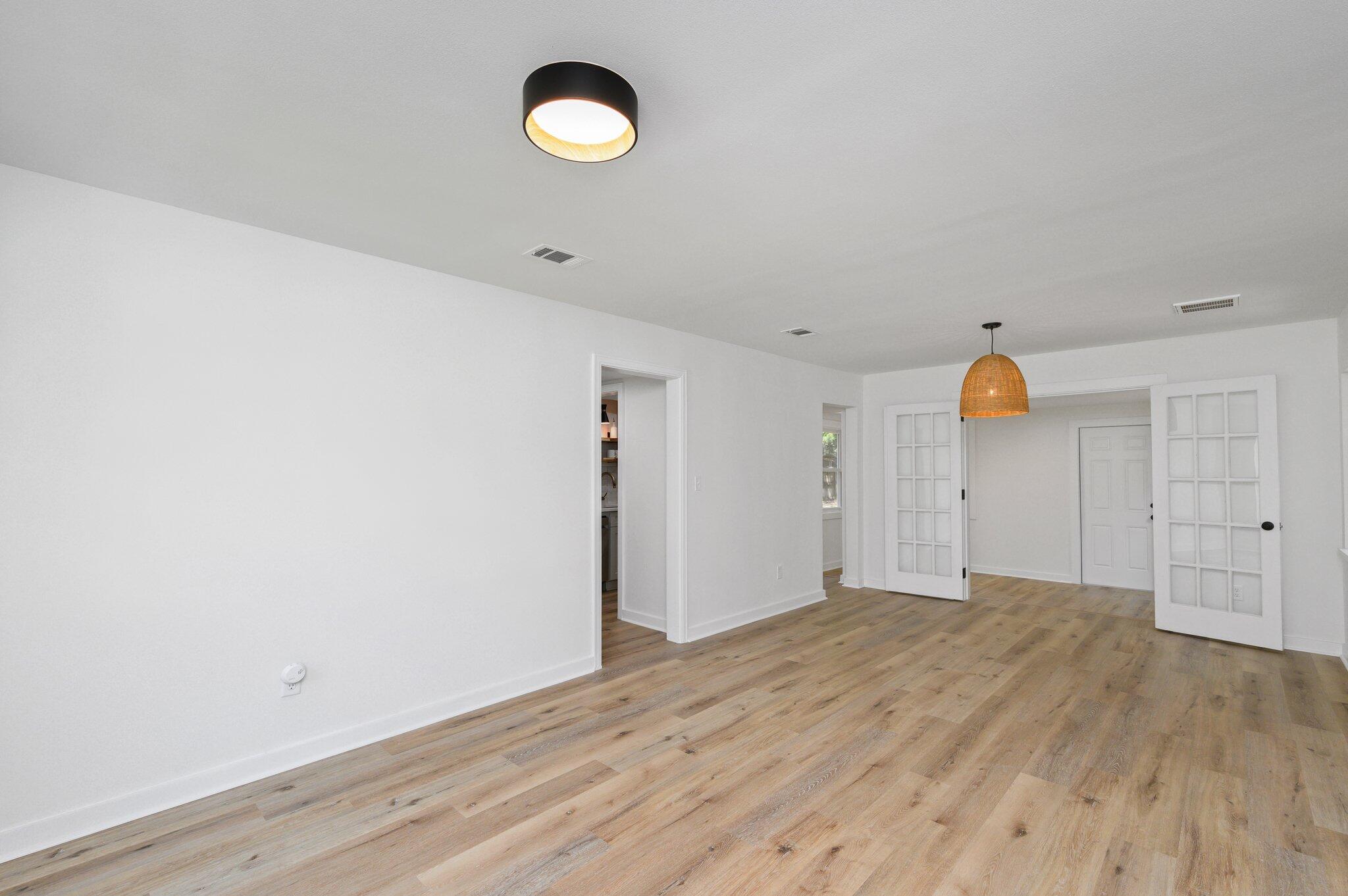 4TH ADD ELLIOTT PT - Residential