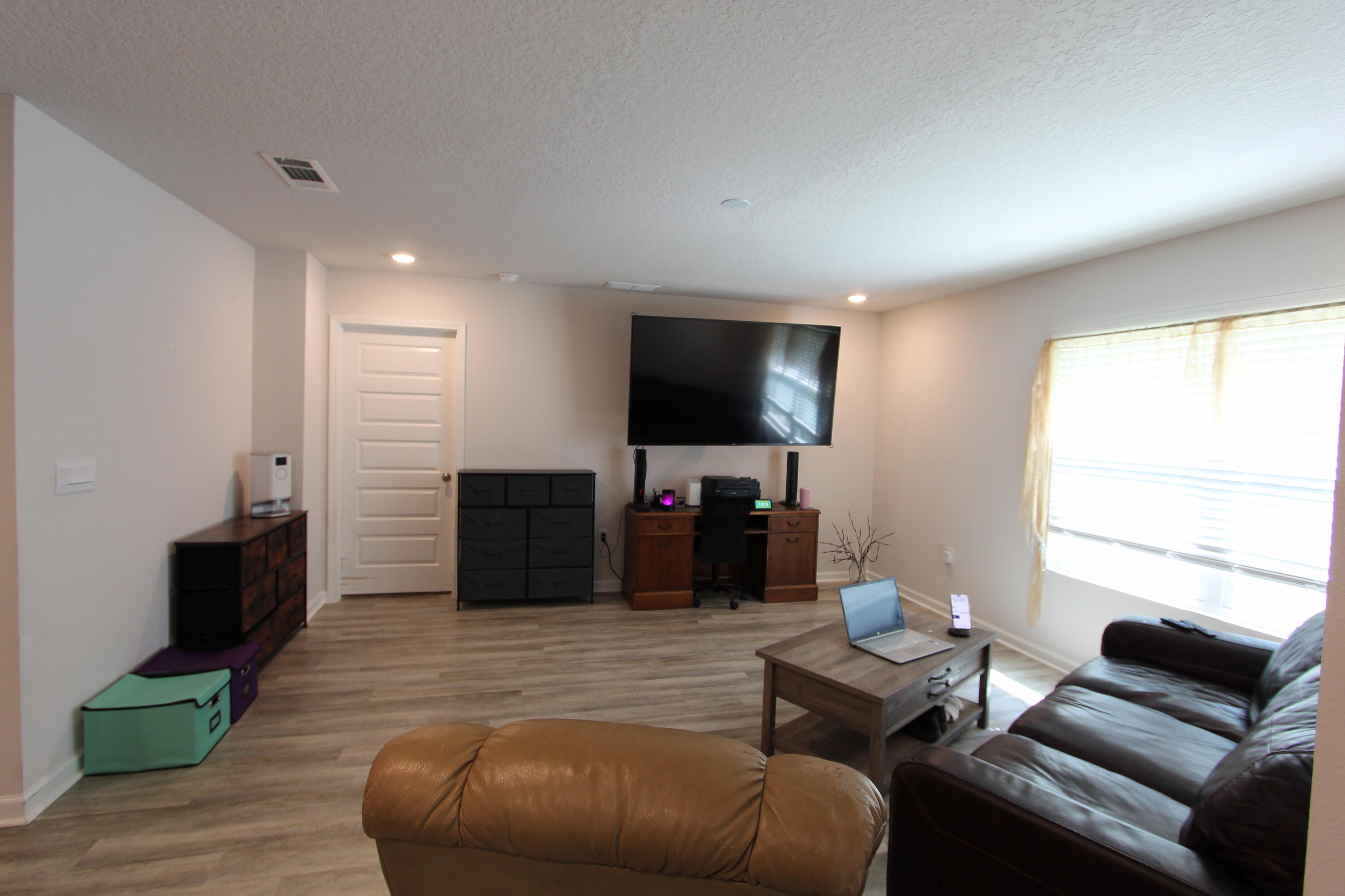 HOMEWOOD EST - Residential