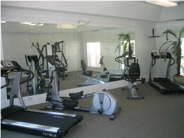 INDIAN LAKE - Residential