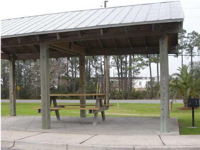 INDIAN LAKE - Residential