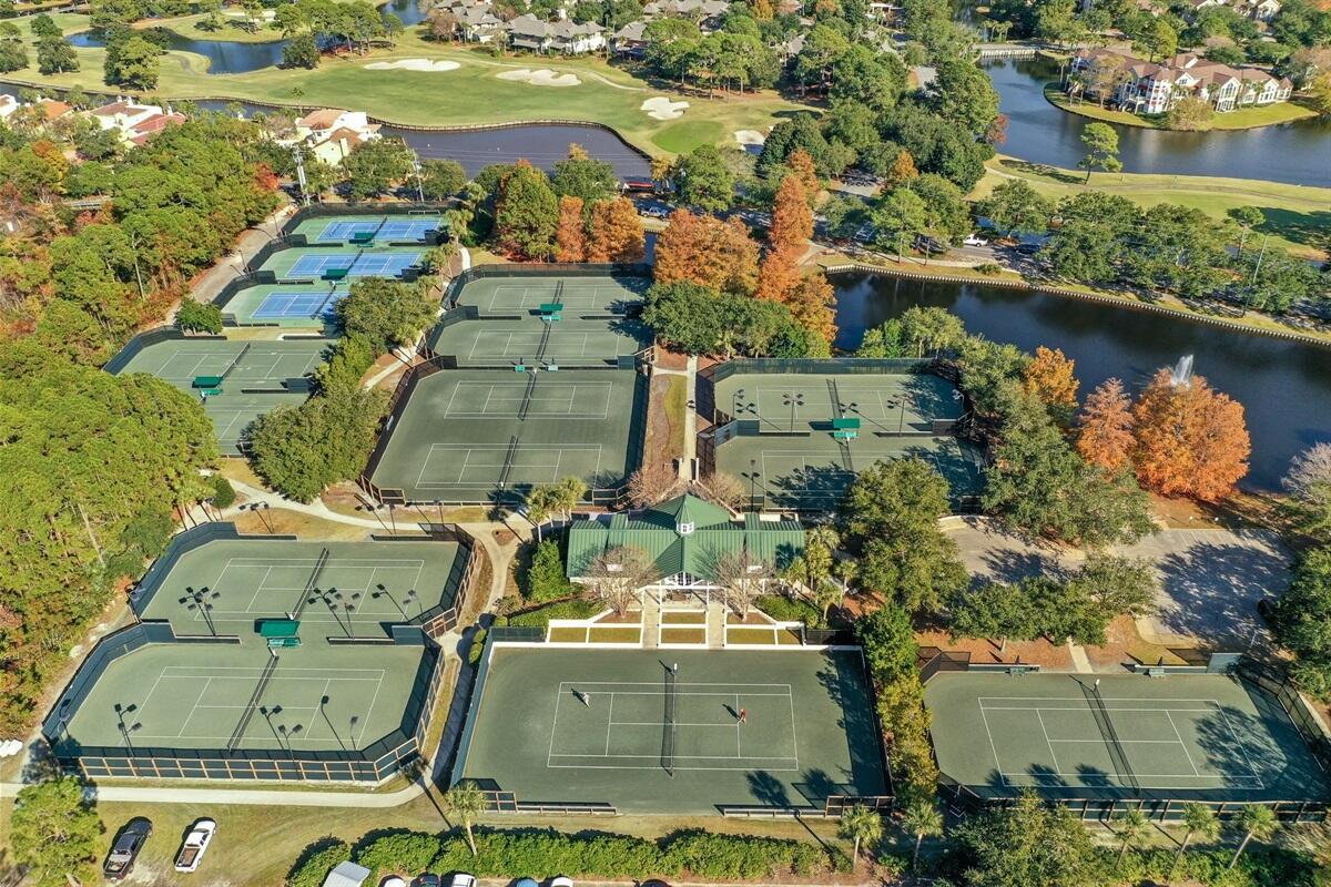 VILLA LAGO - Residential Lease