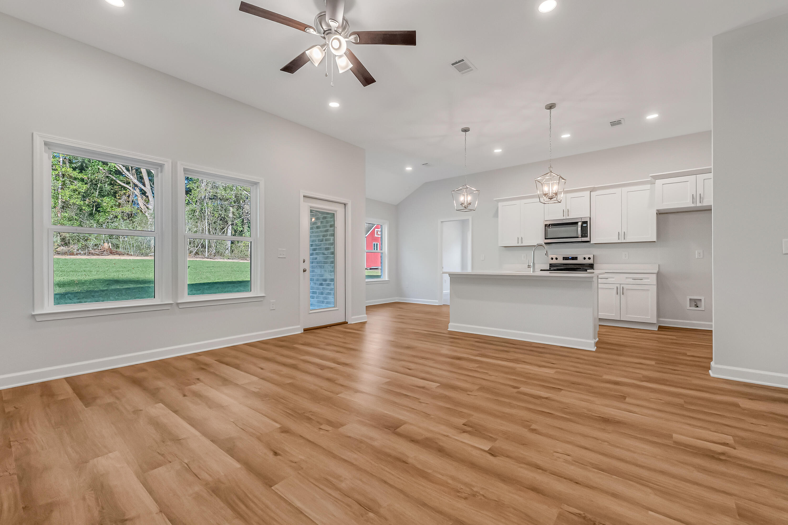 5850 E Dogwood Drive