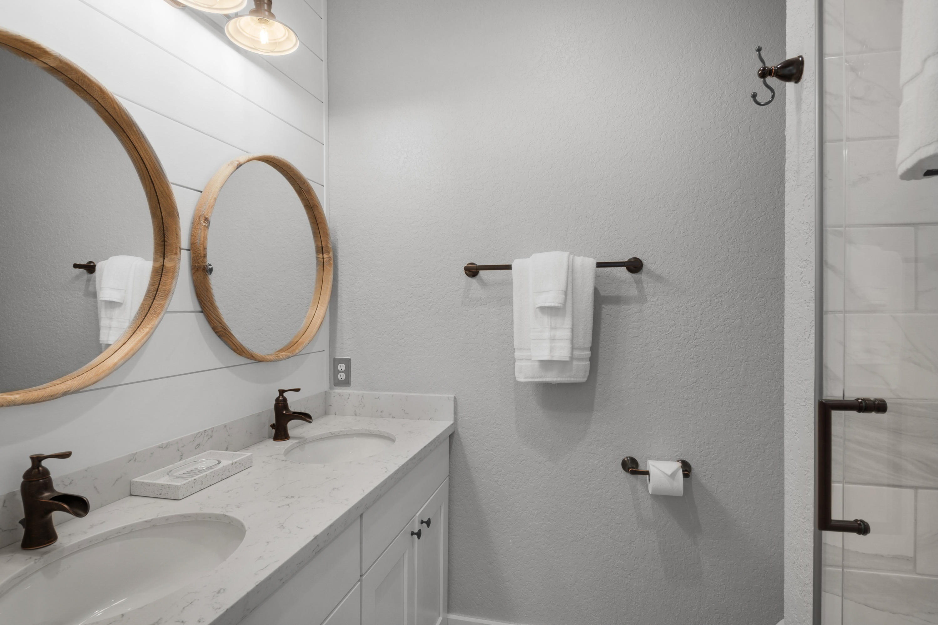 WHITES GULFVIEW ESTATES - Residential