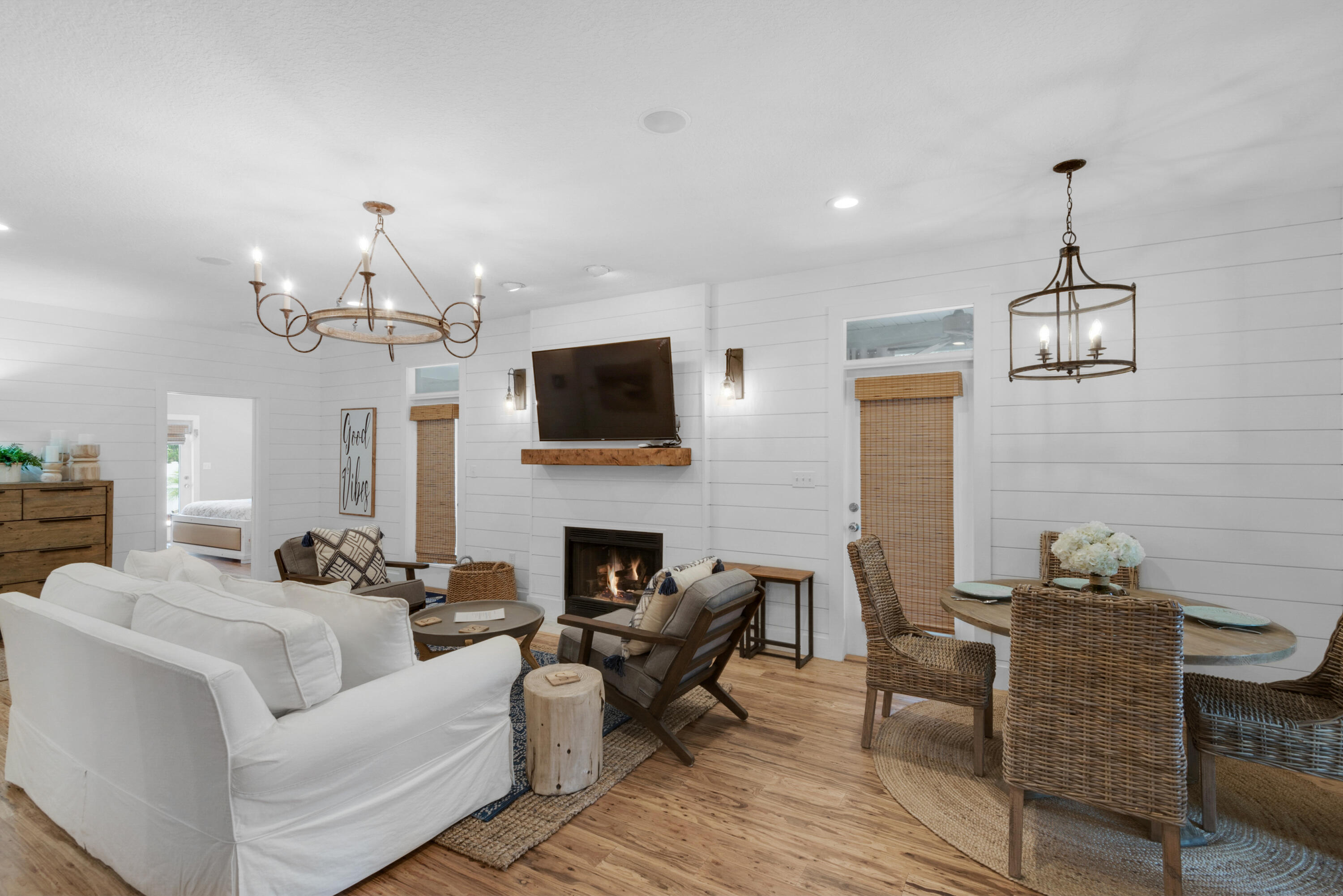 WHITES GULFVIEW ESTATES - Residential