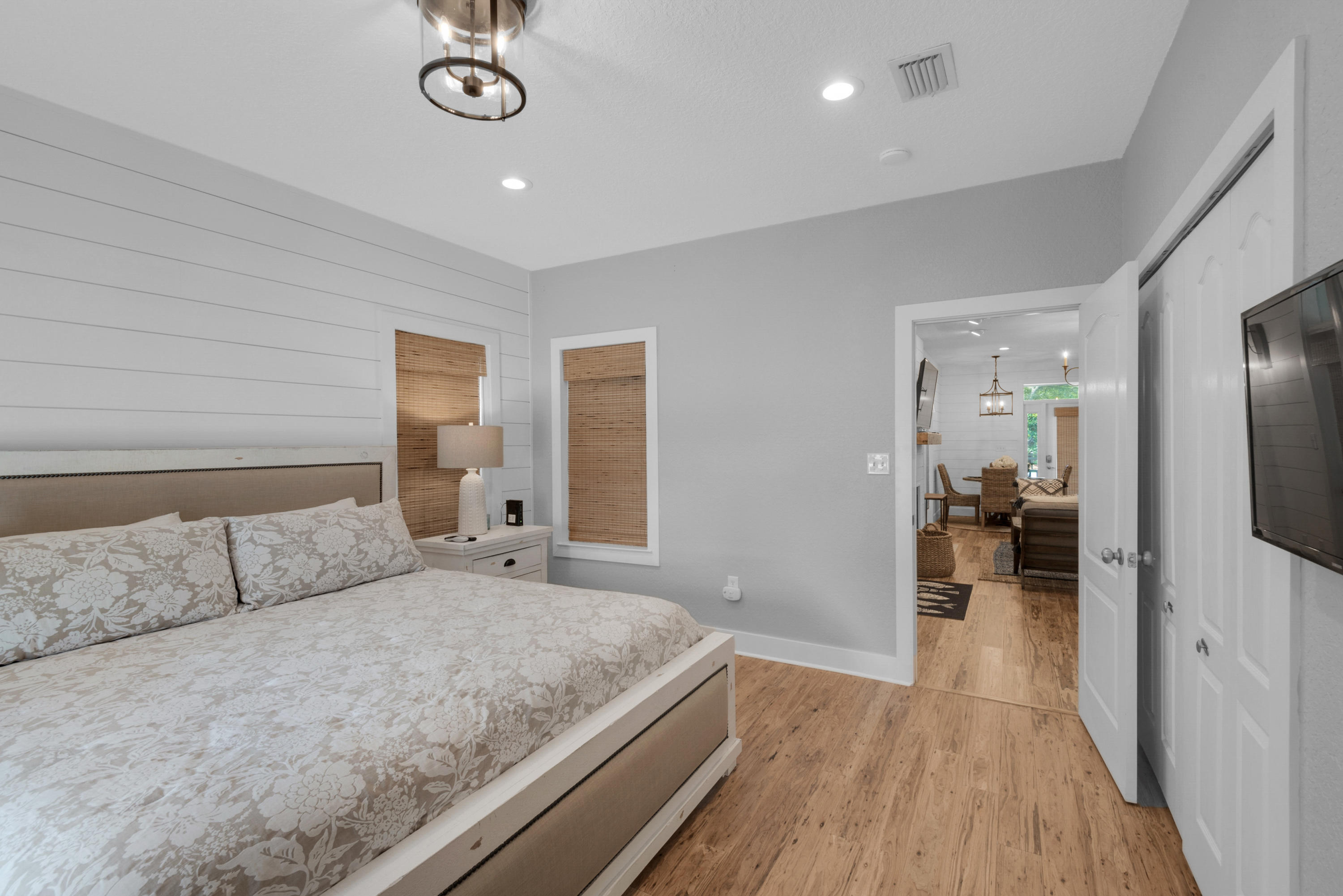 WHITES GULFVIEW ESTATES - Residential