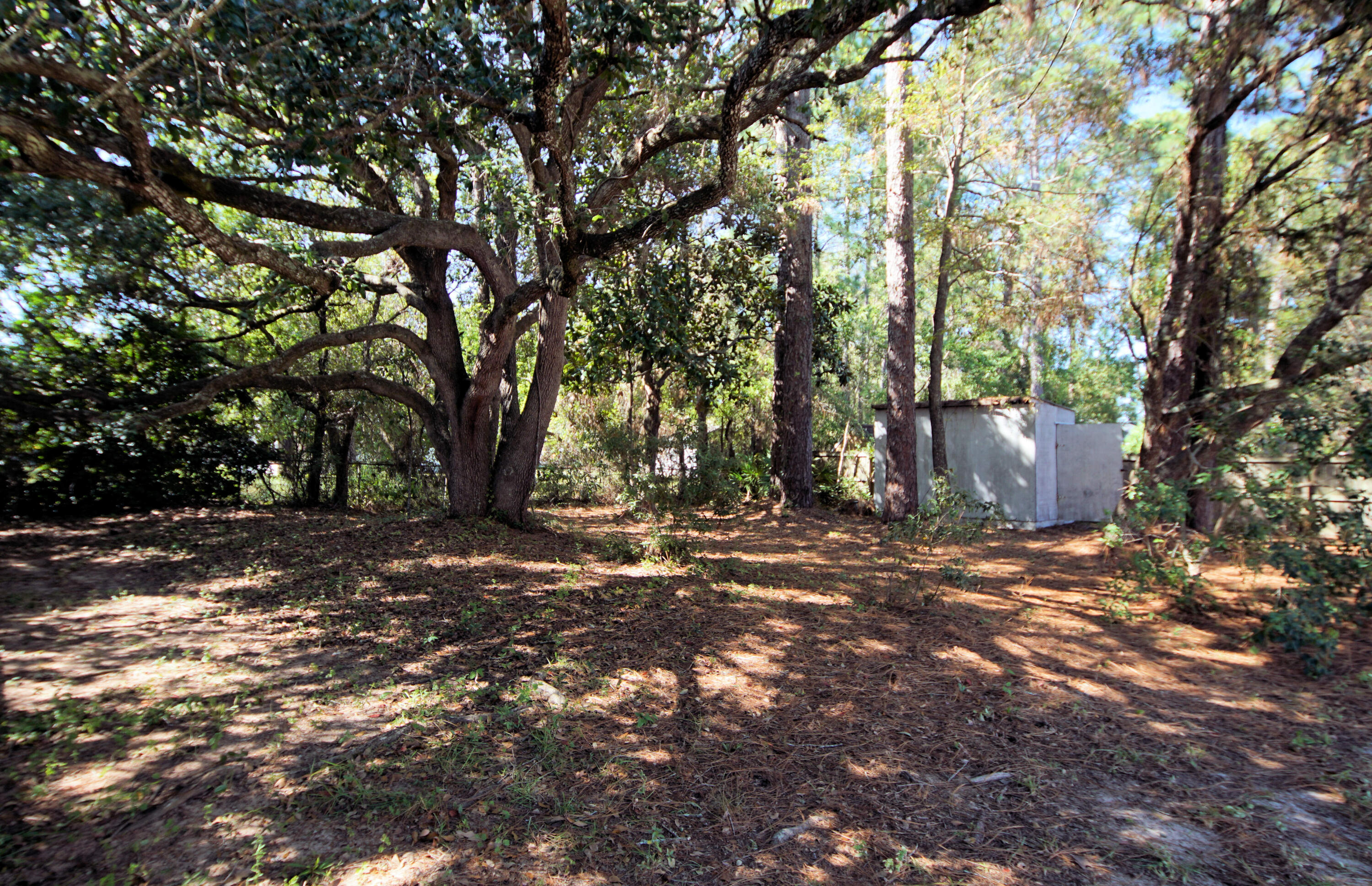 VALPARAISO PINECREST 6 - Residential