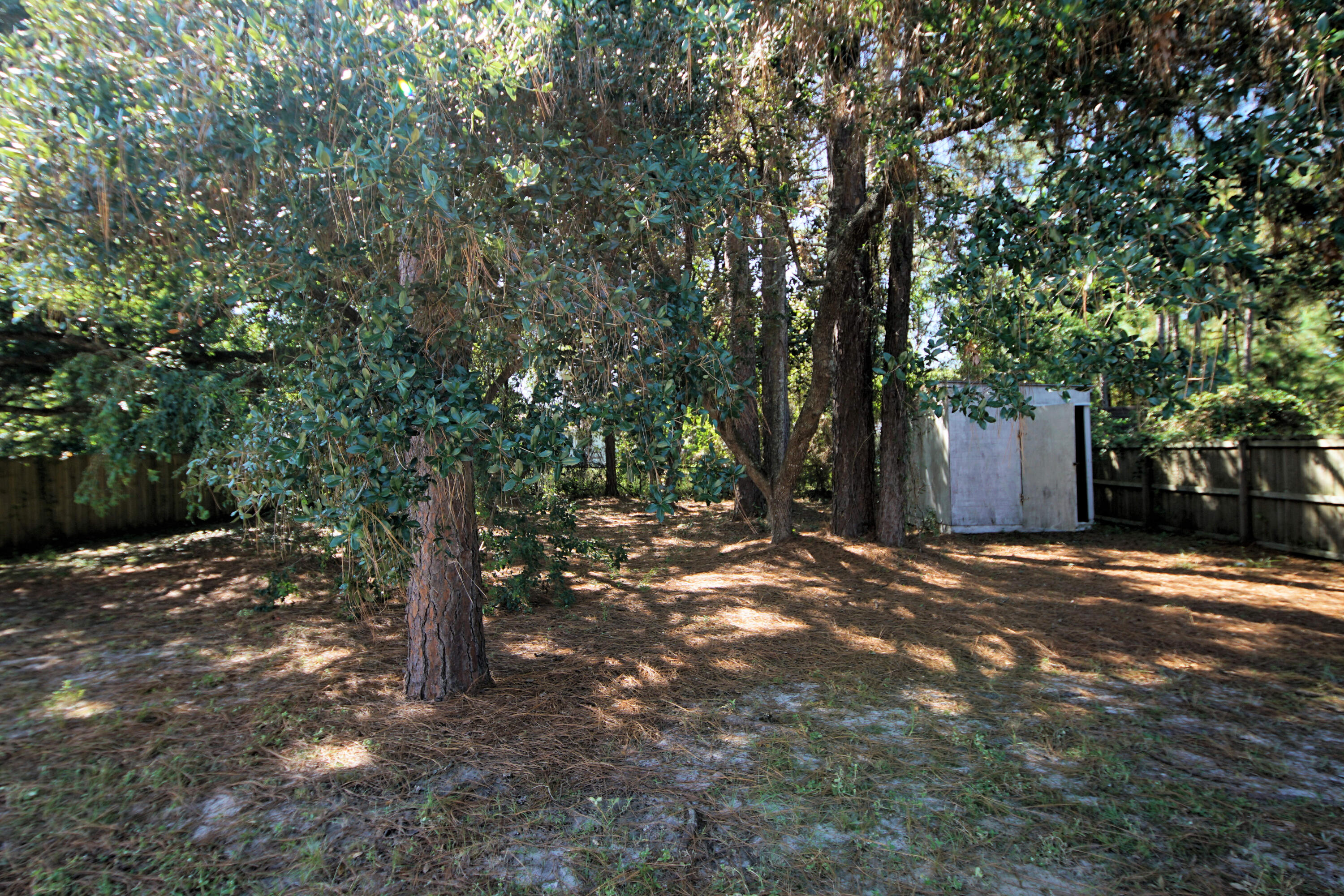 VALPARAISO PINECREST 6 - Residential