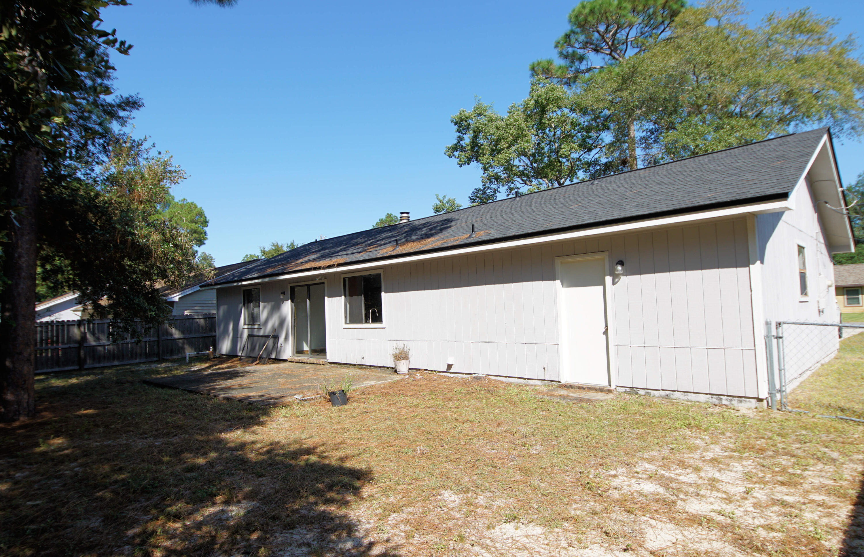 VALPARAISO PINECREST 6 - Residential