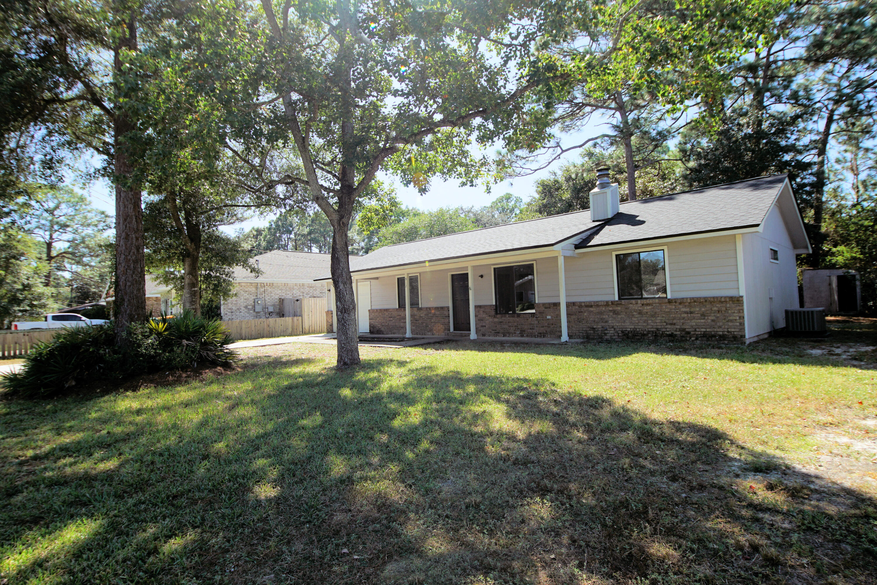 VALPARAISO PINECREST 6 - Residential