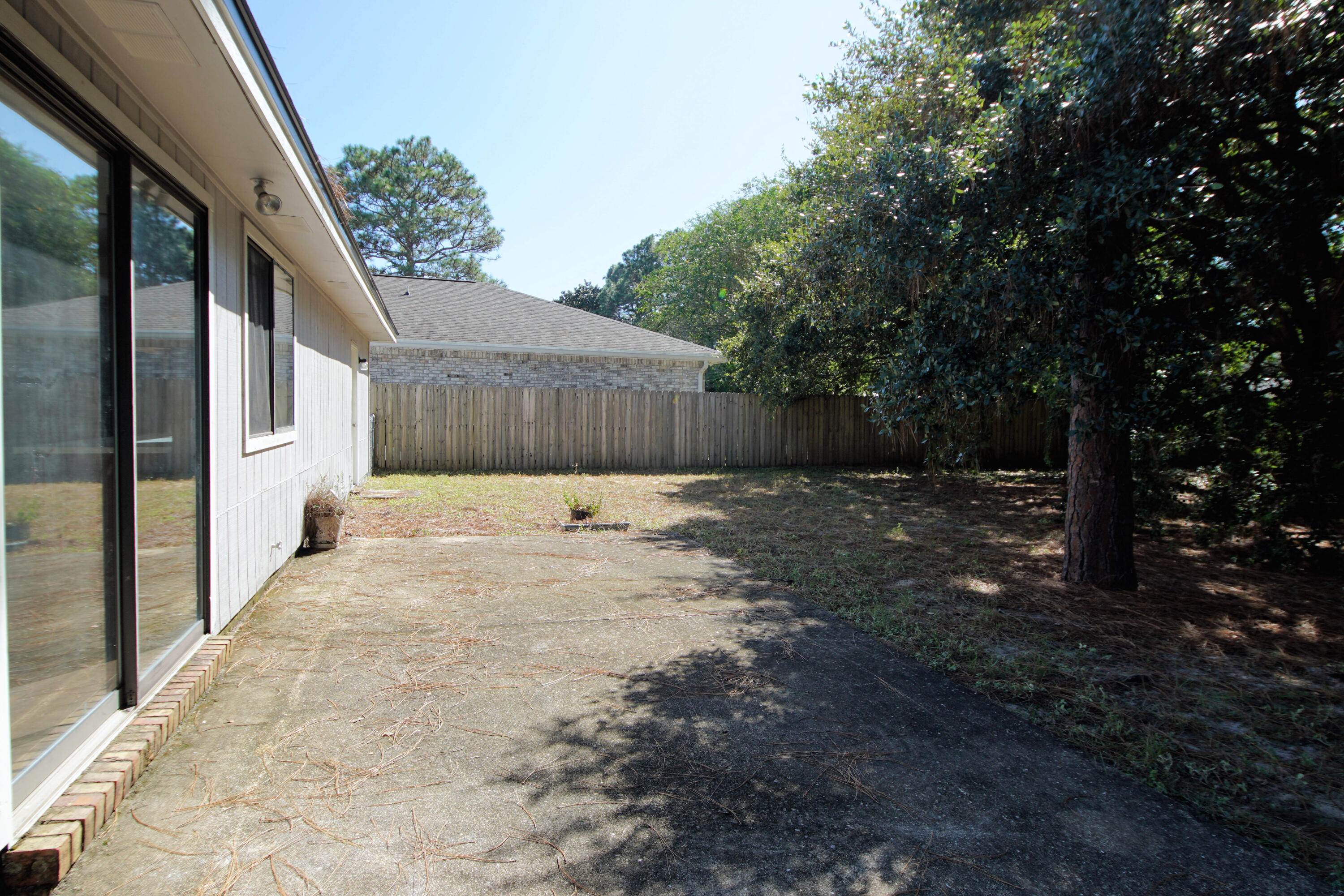 VALPARAISO PINECREST 6 - Residential