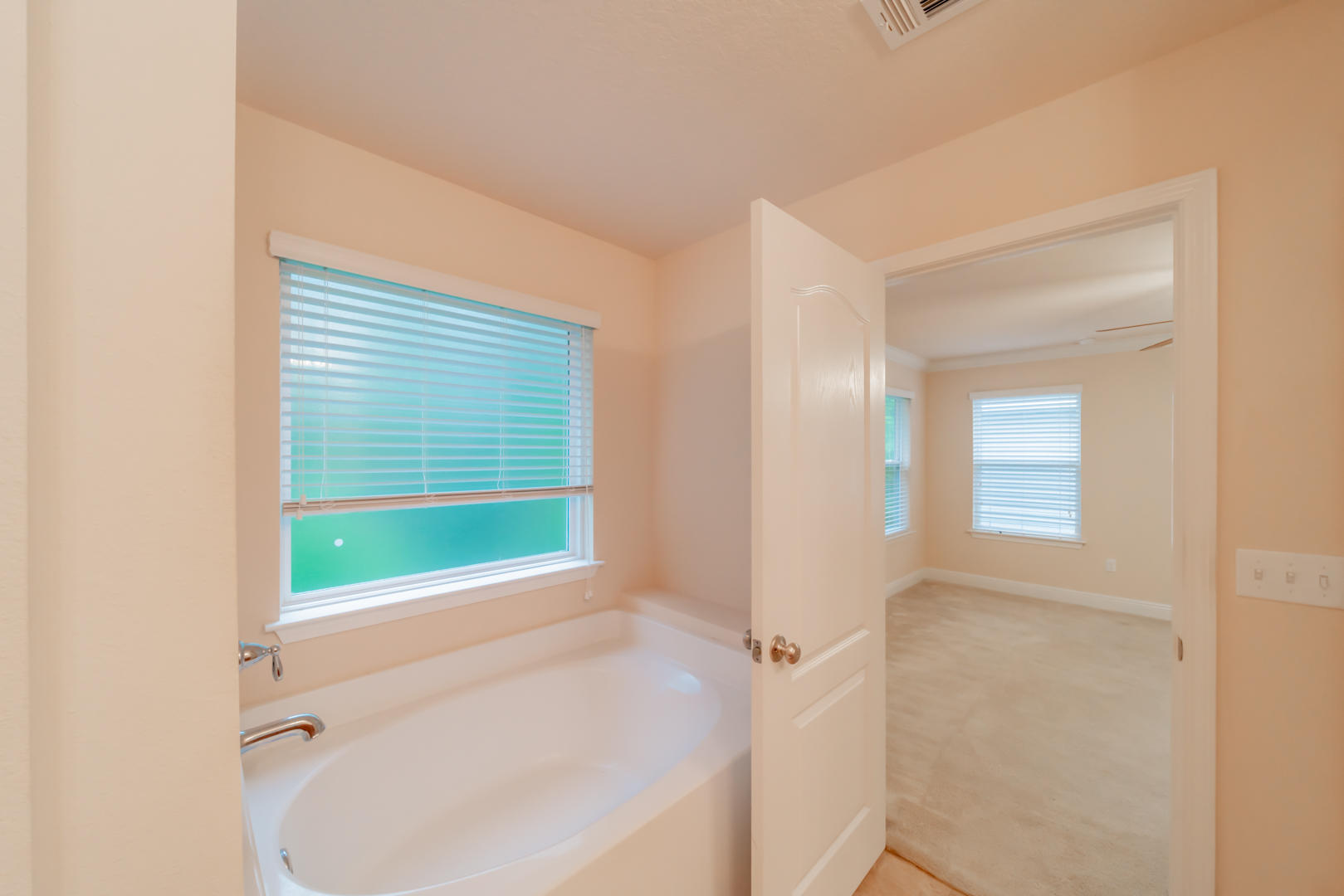 MOSAIC OAKS - Residential Lease