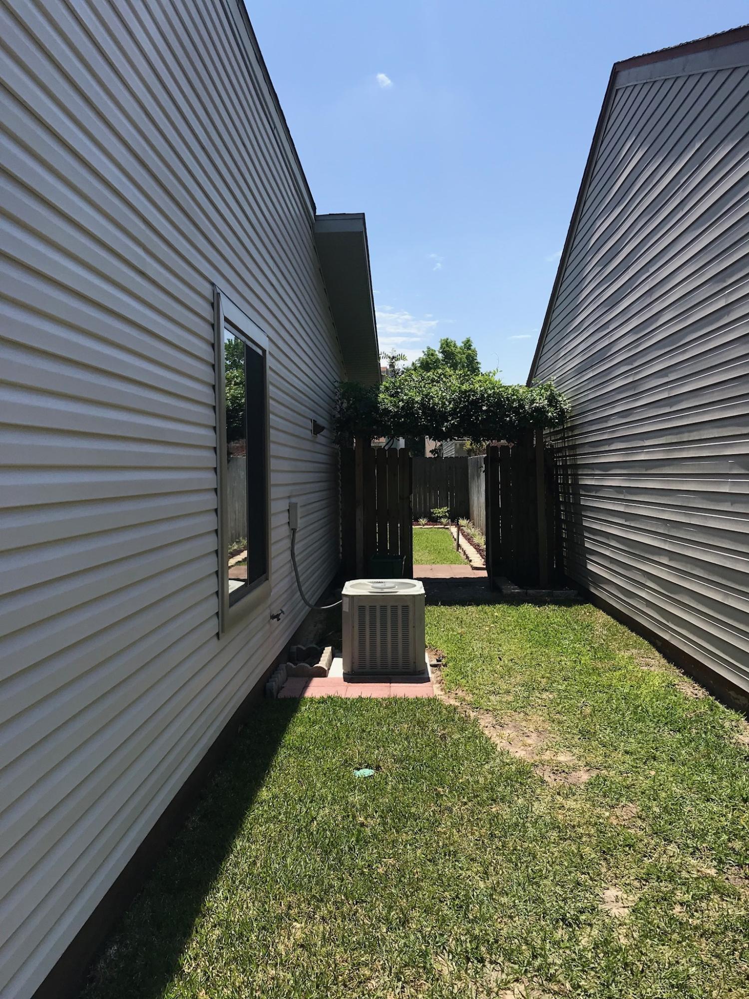 CEDAR RIDGE - Residential