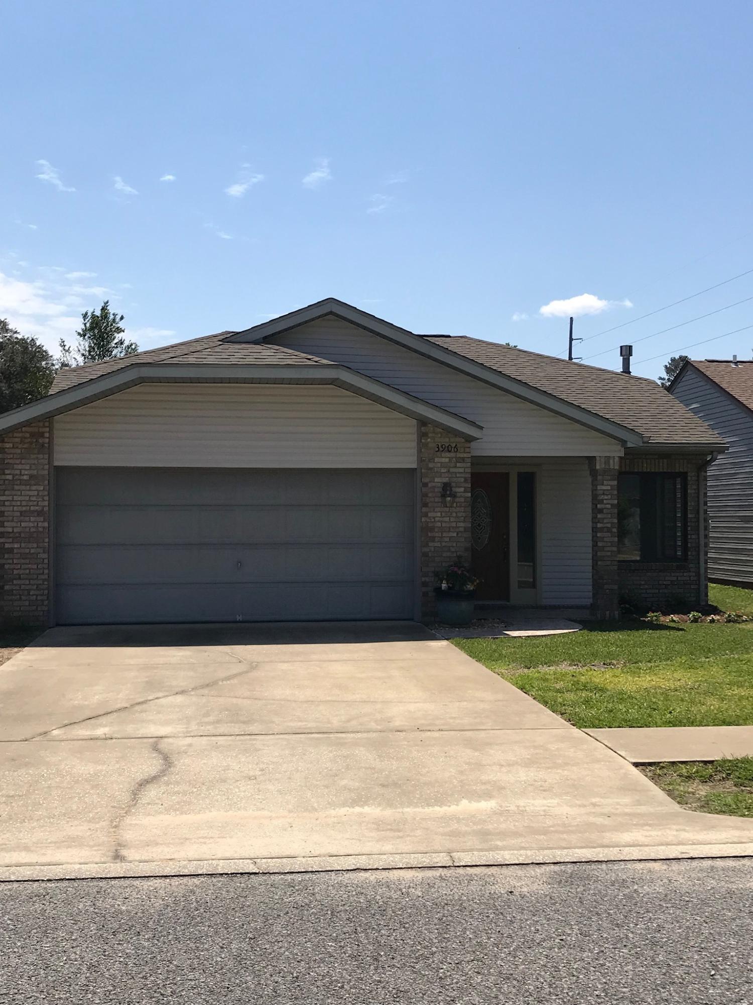 CEDAR RIDGE - Residential