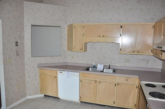 WHITNEY PINES - Residential