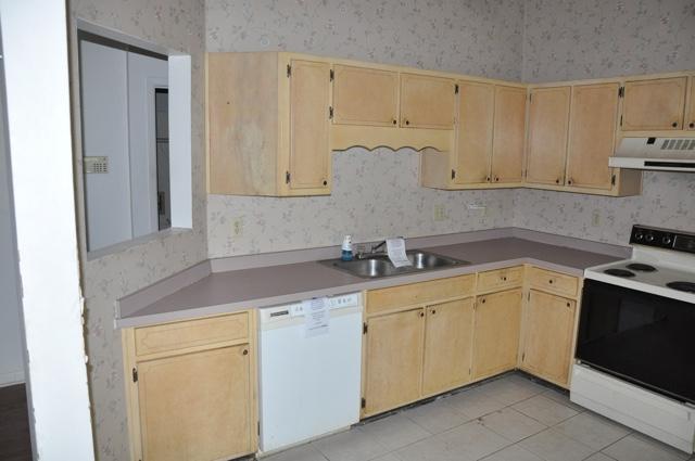 WHITNEY PINES - Residential