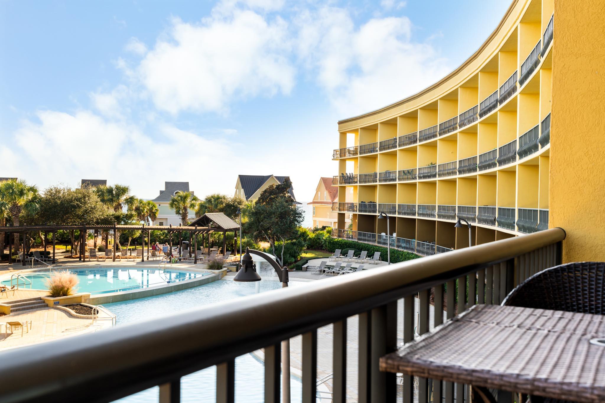 BEACH RESORT - Residential