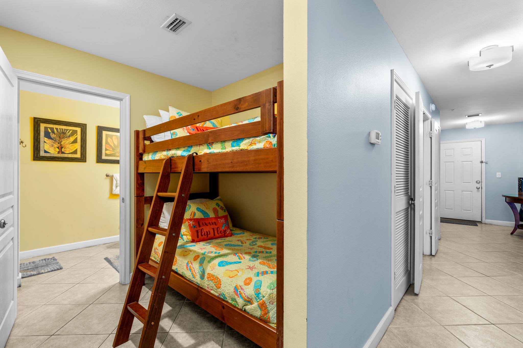 BEACH RESORT - Residential