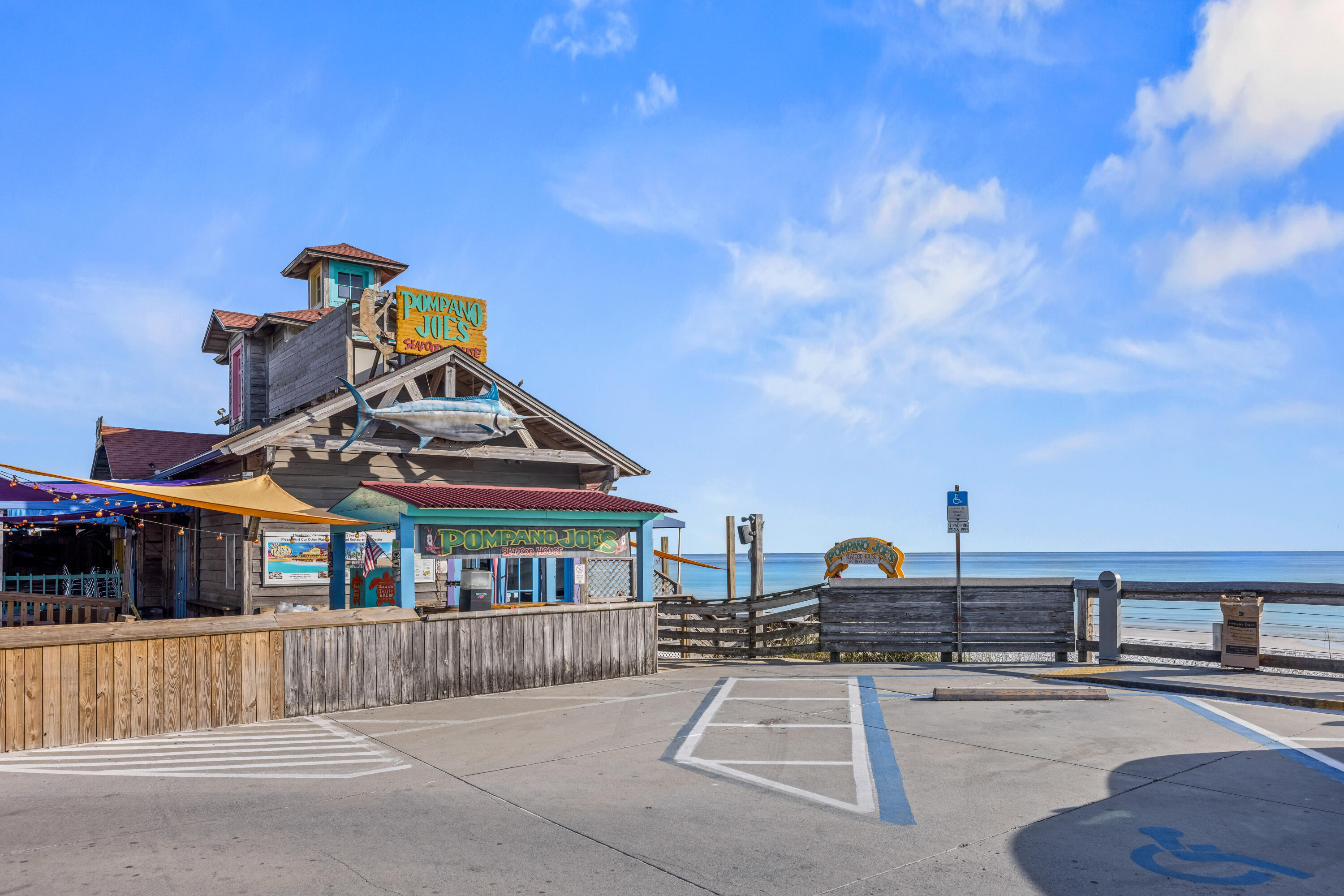 BEACH RESORT - Residential