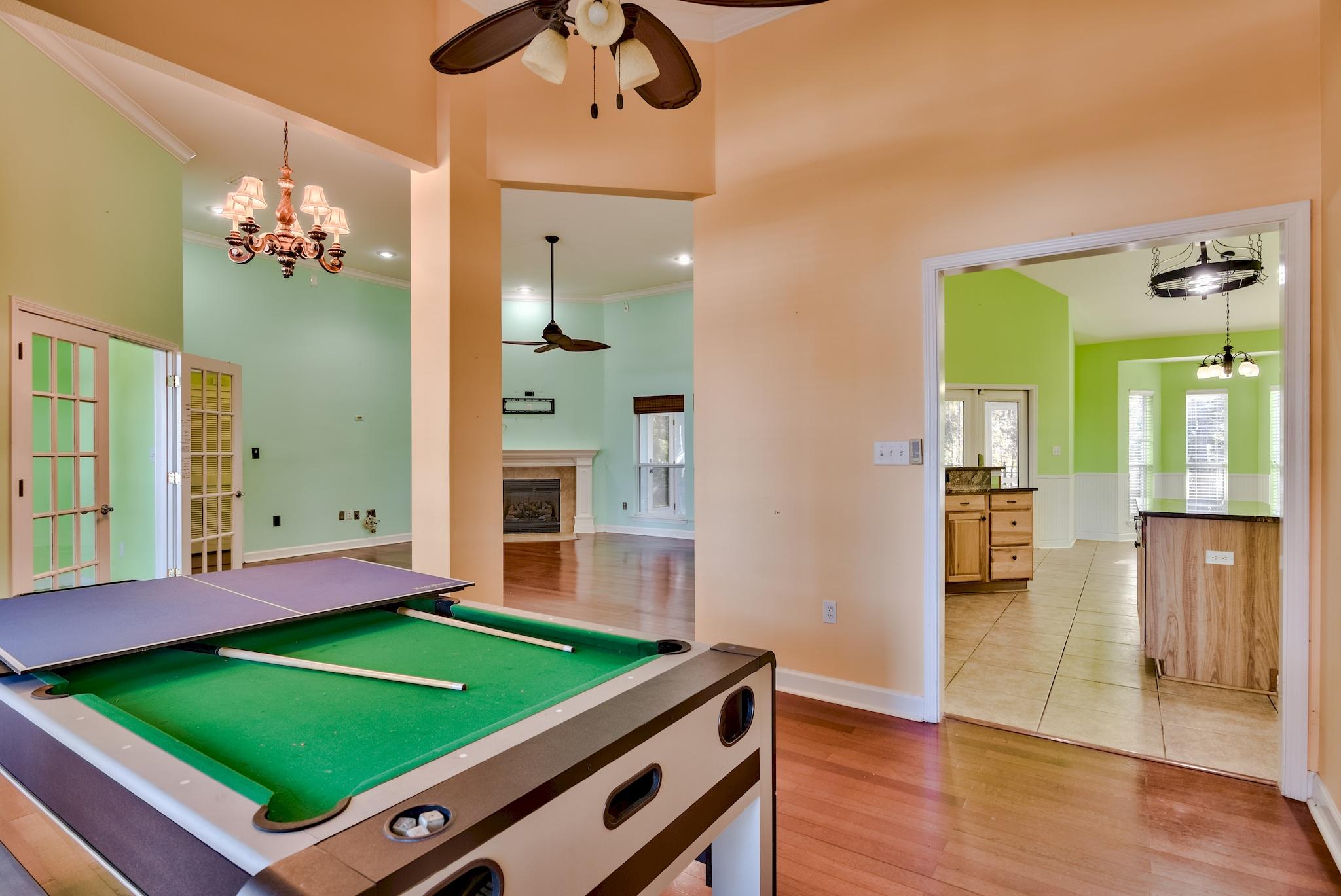 SHELTER COVE ESTATES - Residential