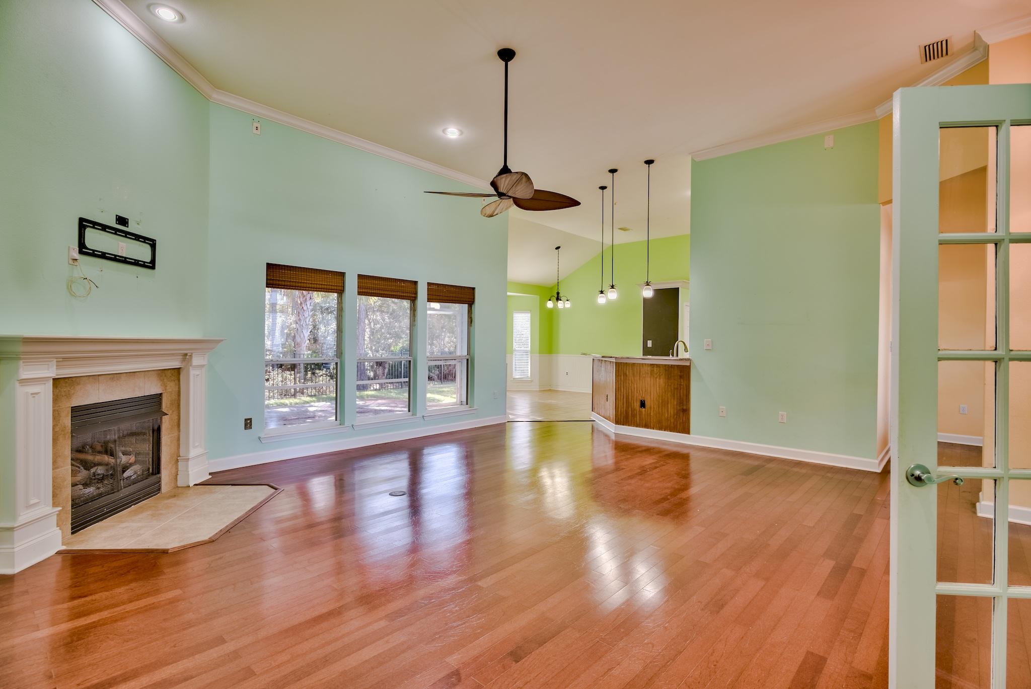 SHELTER COVE ESTATES - Residential