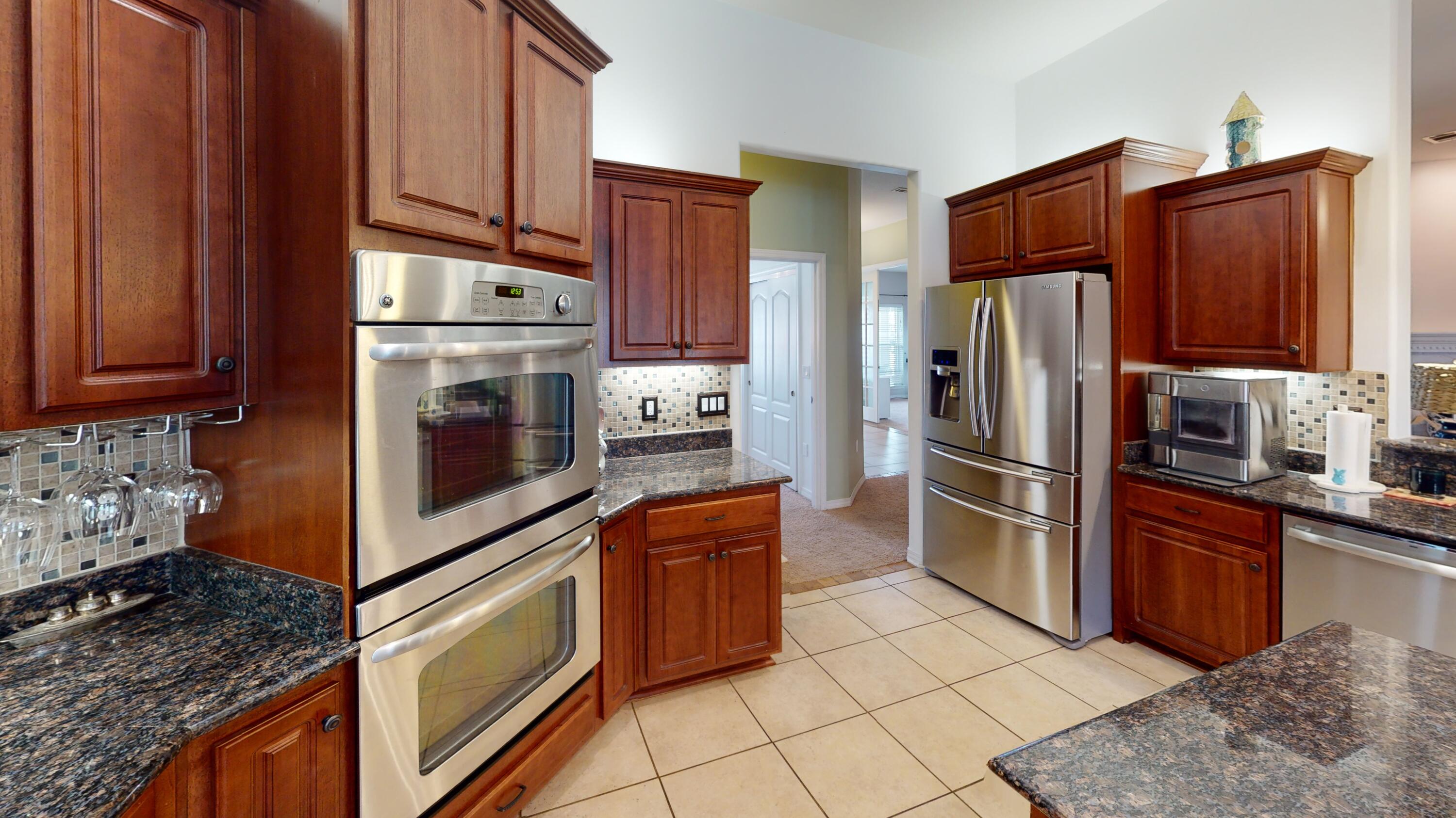 THE MEADOWS - Residential