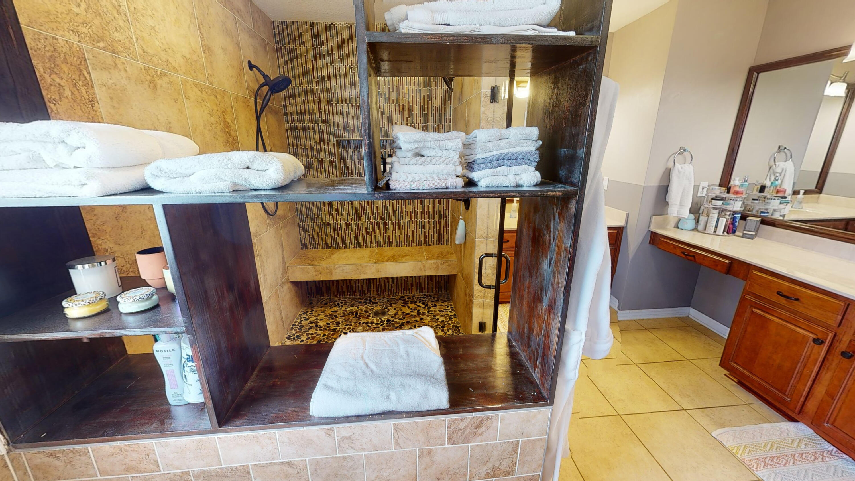 THE MEADOWS - Residential