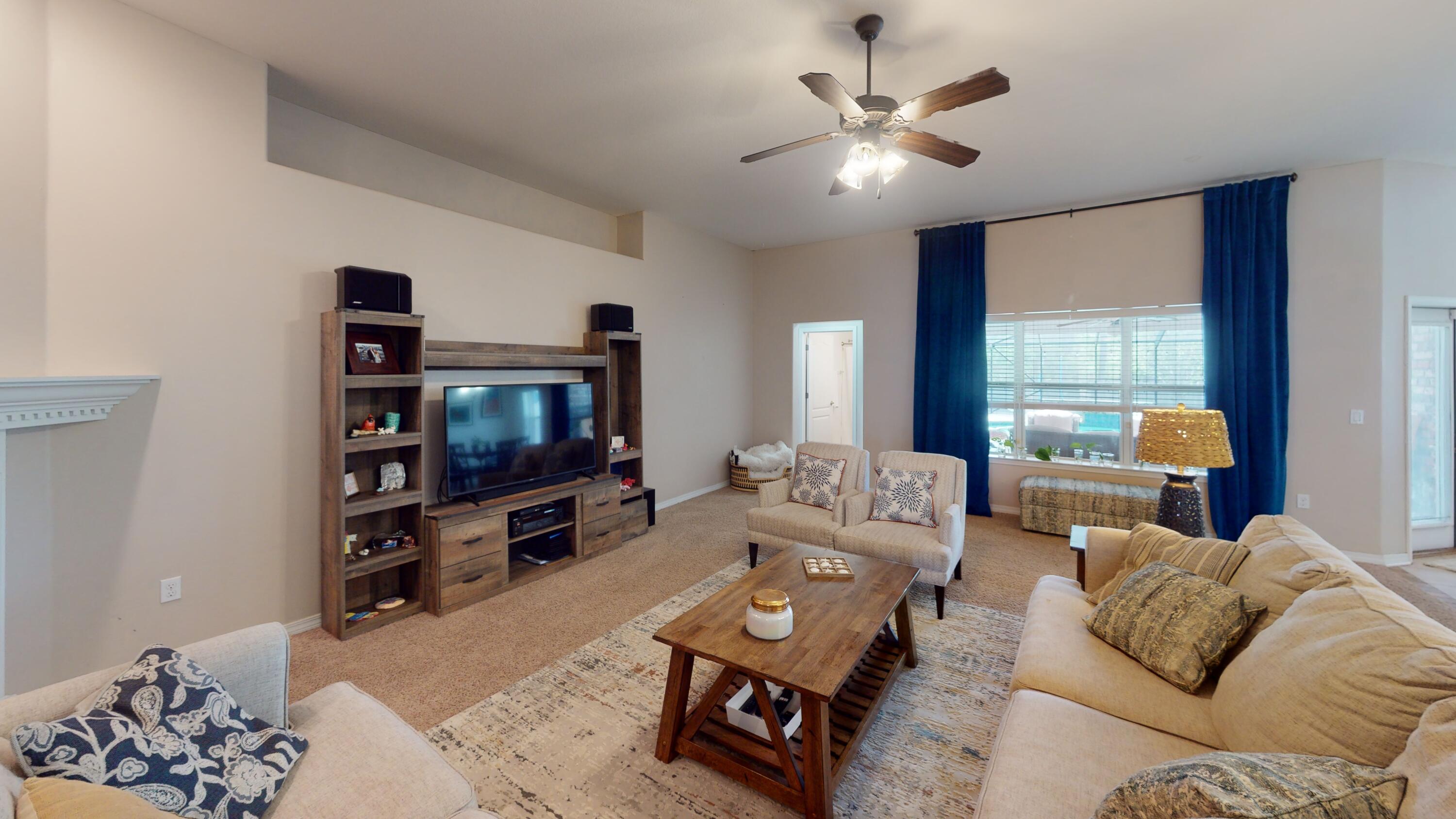 THE MEADOWS - Residential