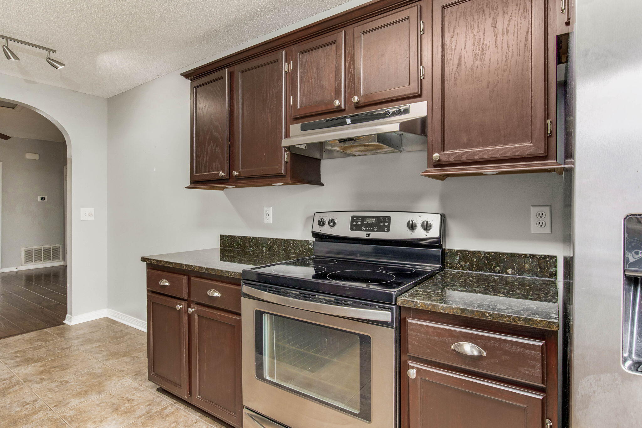 PIEDMONT PLACE - Residential