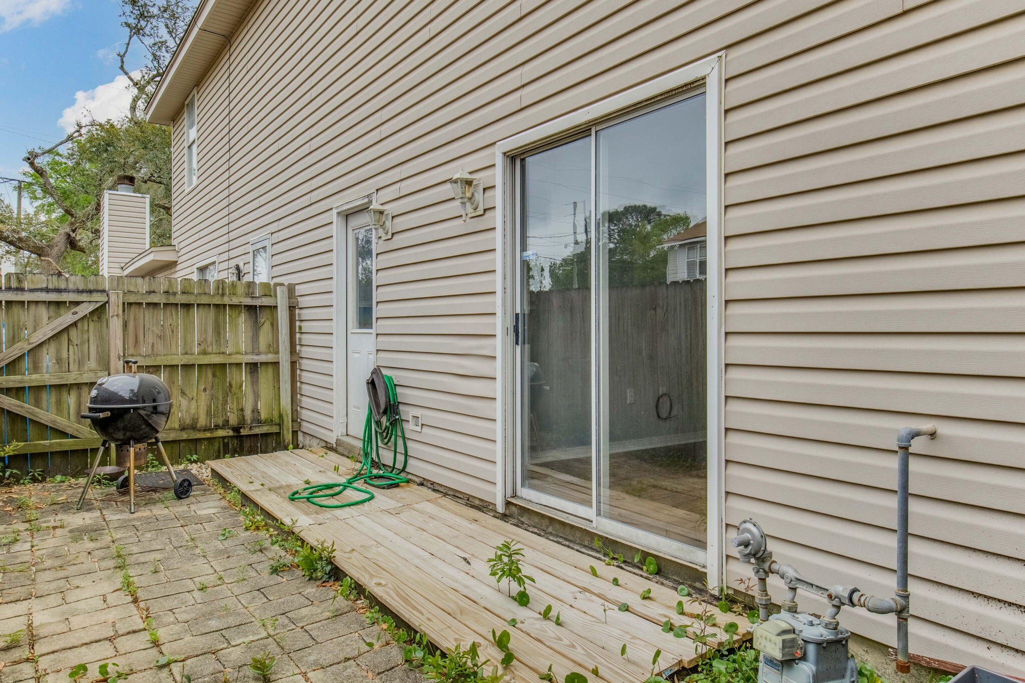 PIEDMONT PLACE - Residential