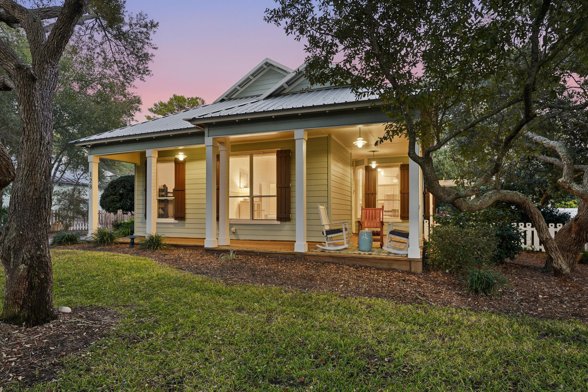 SEABREEZE EAST - Residential