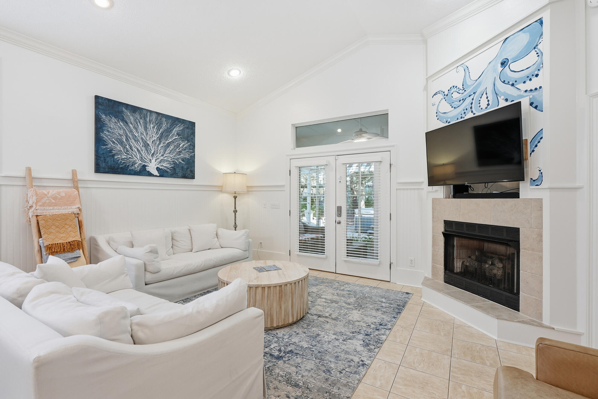 SEABREEZE EAST - Residential