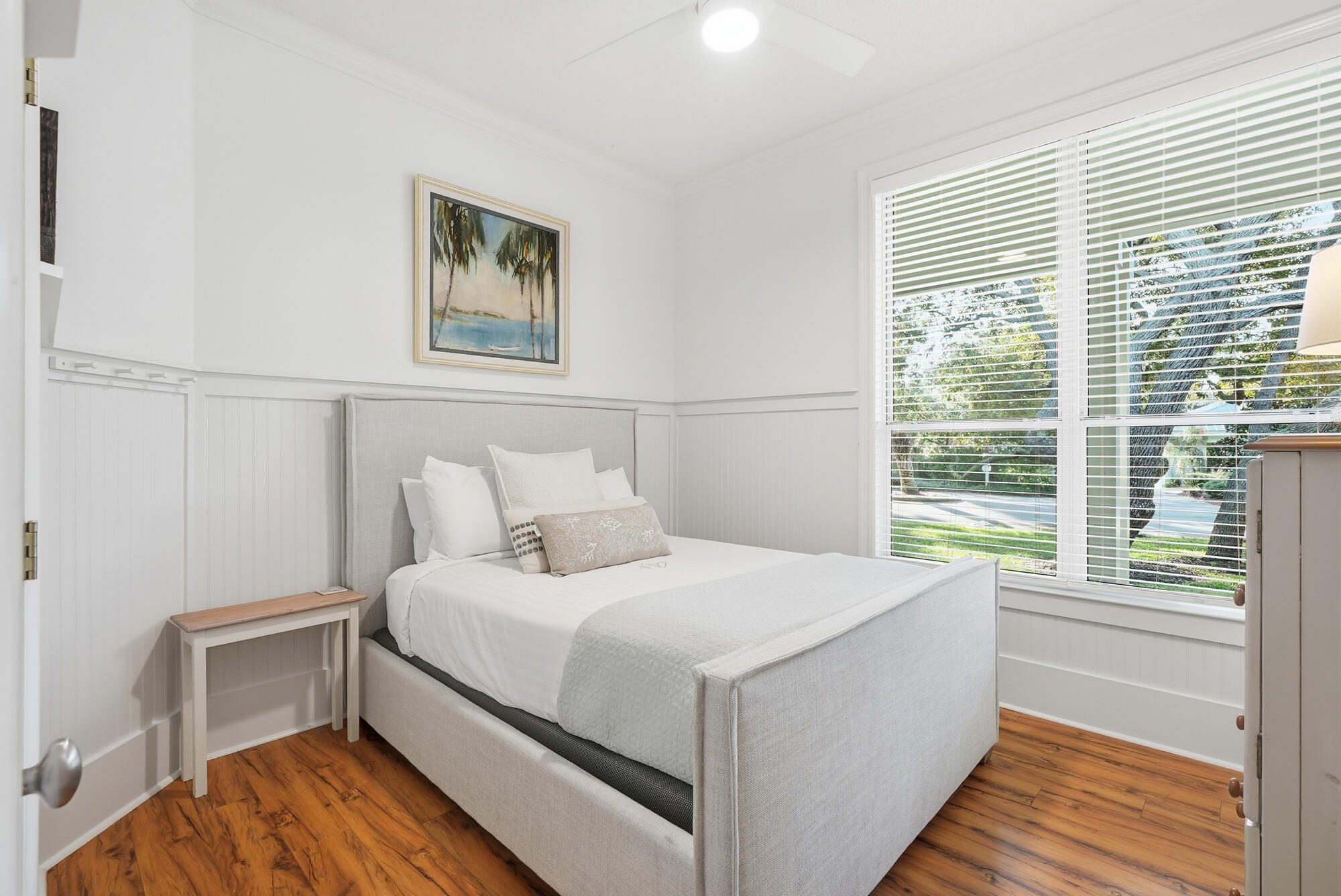 SEABREEZE EAST - Residential