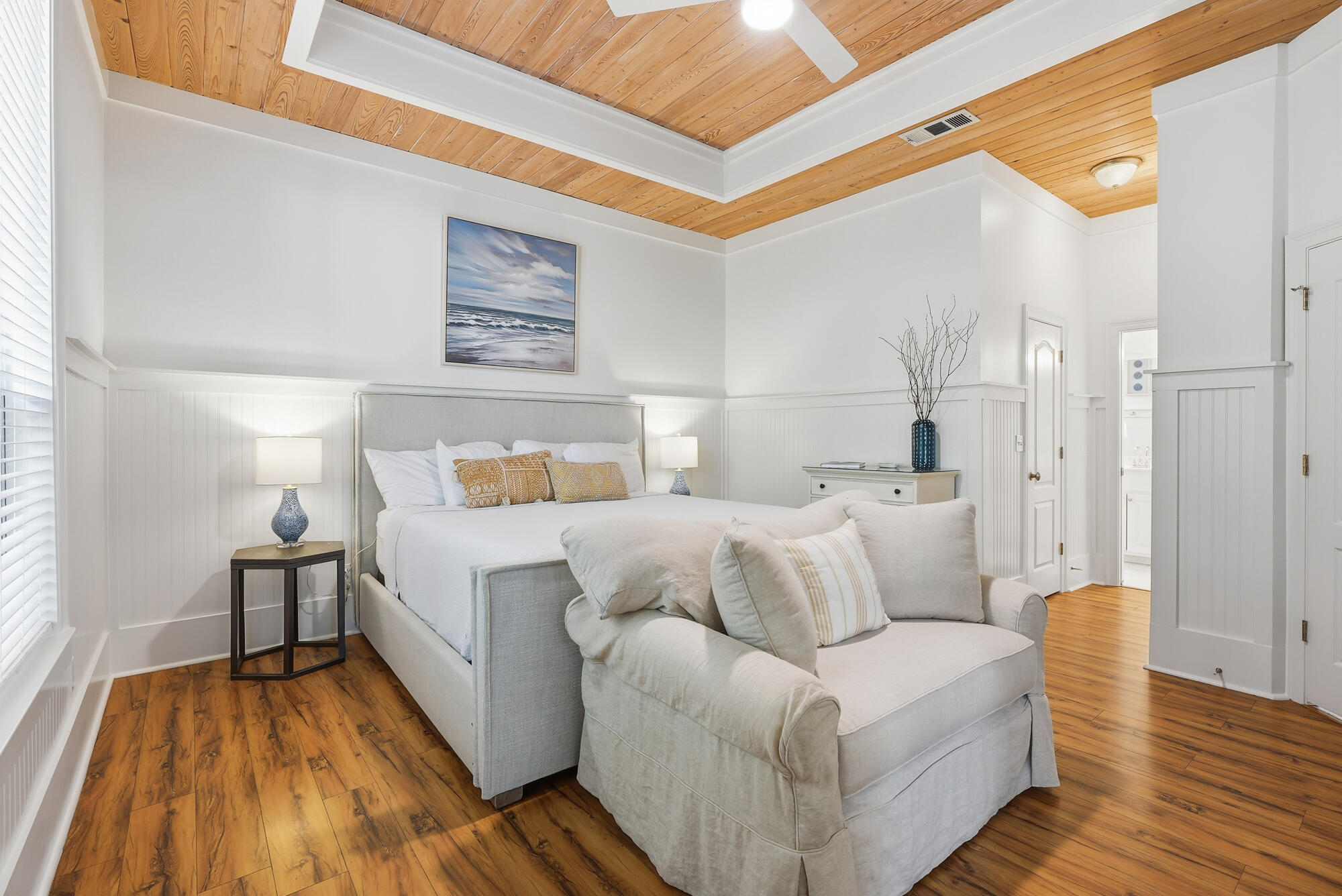 SEABREEZE EAST - Residential