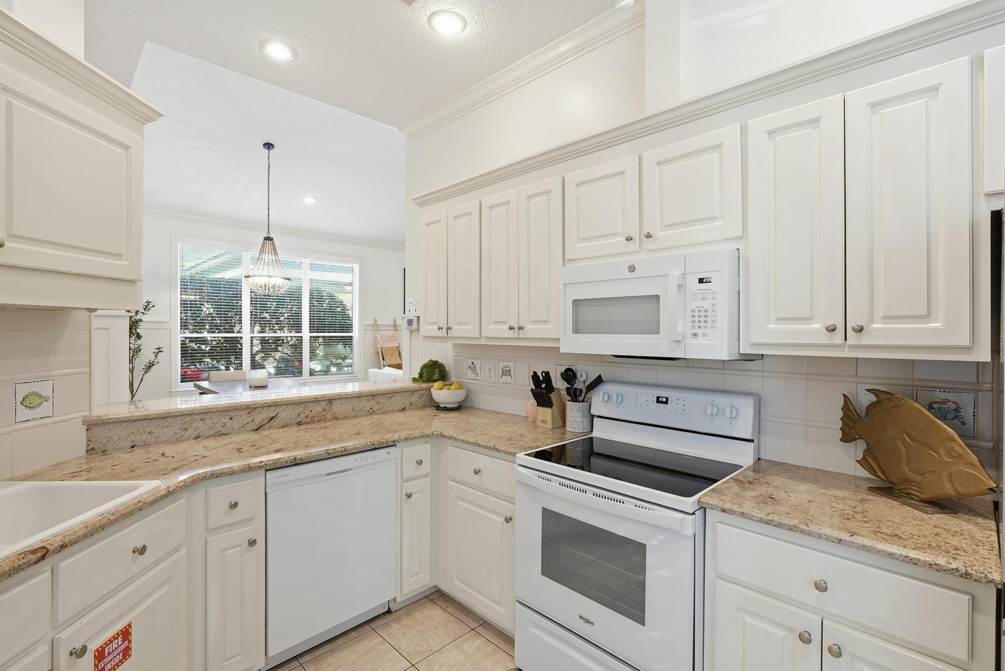 SEABREEZE EAST - Residential