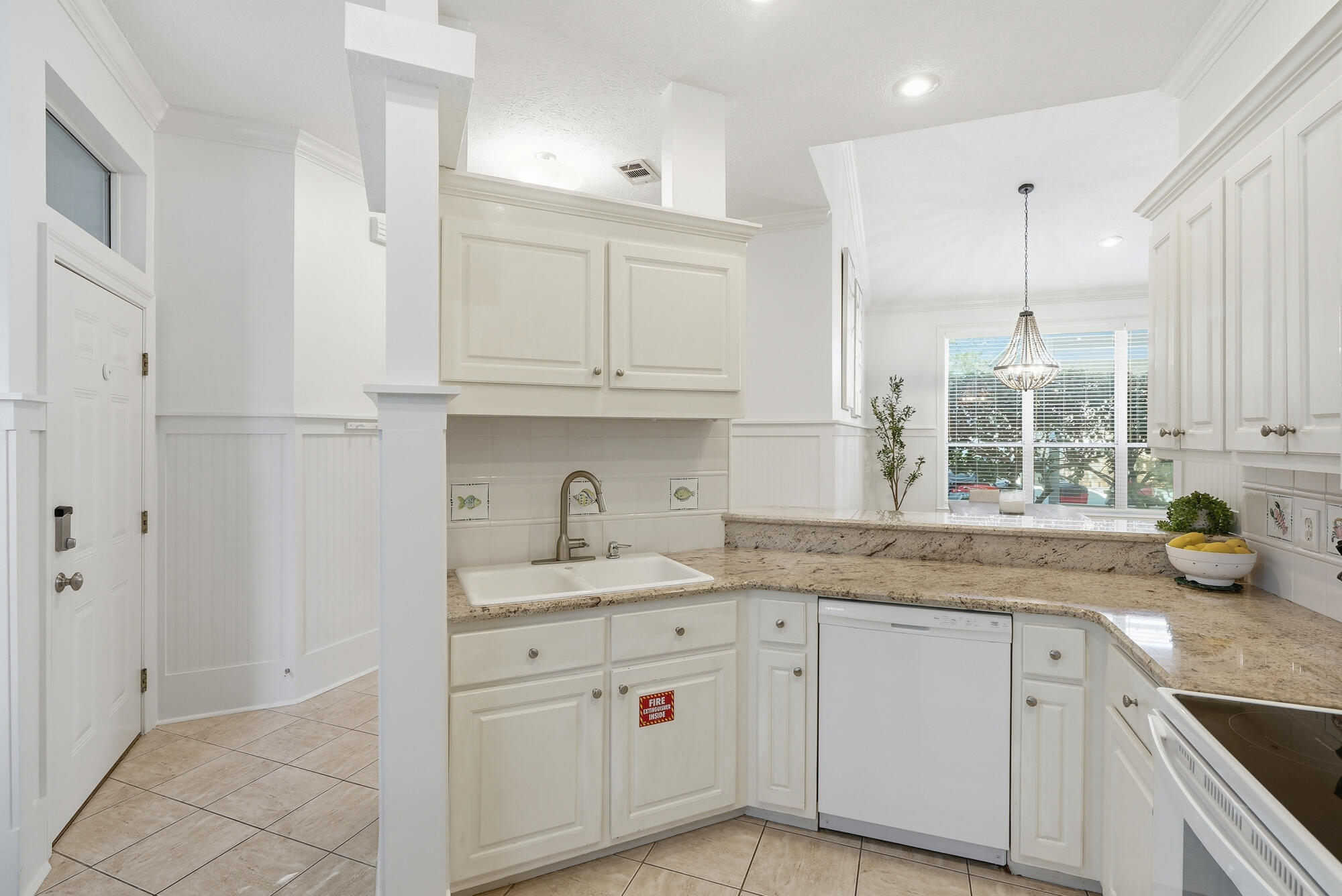 SEABREEZE EAST - Residential