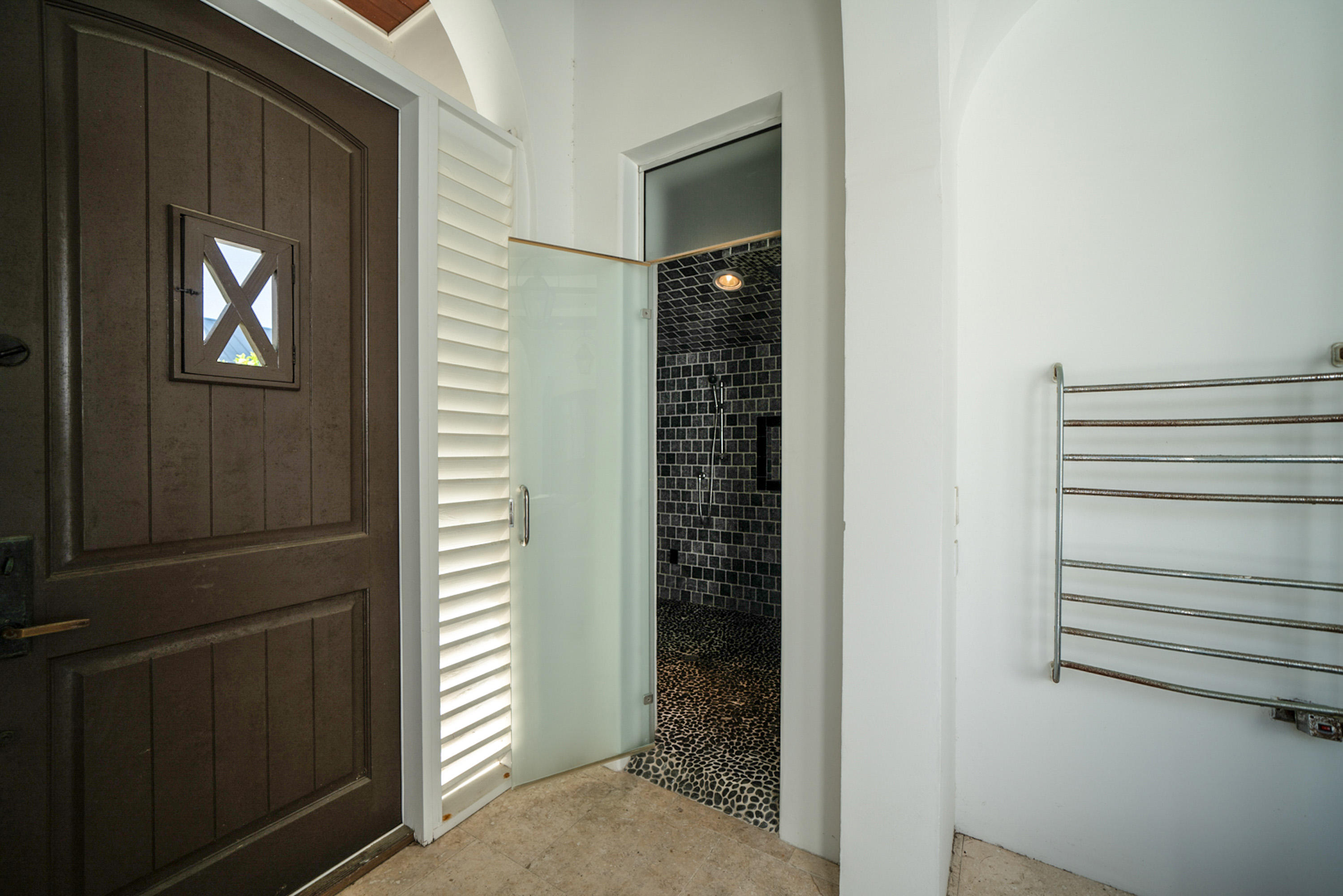 SEAGROVE VILLAGE 6TH ADD - Residential