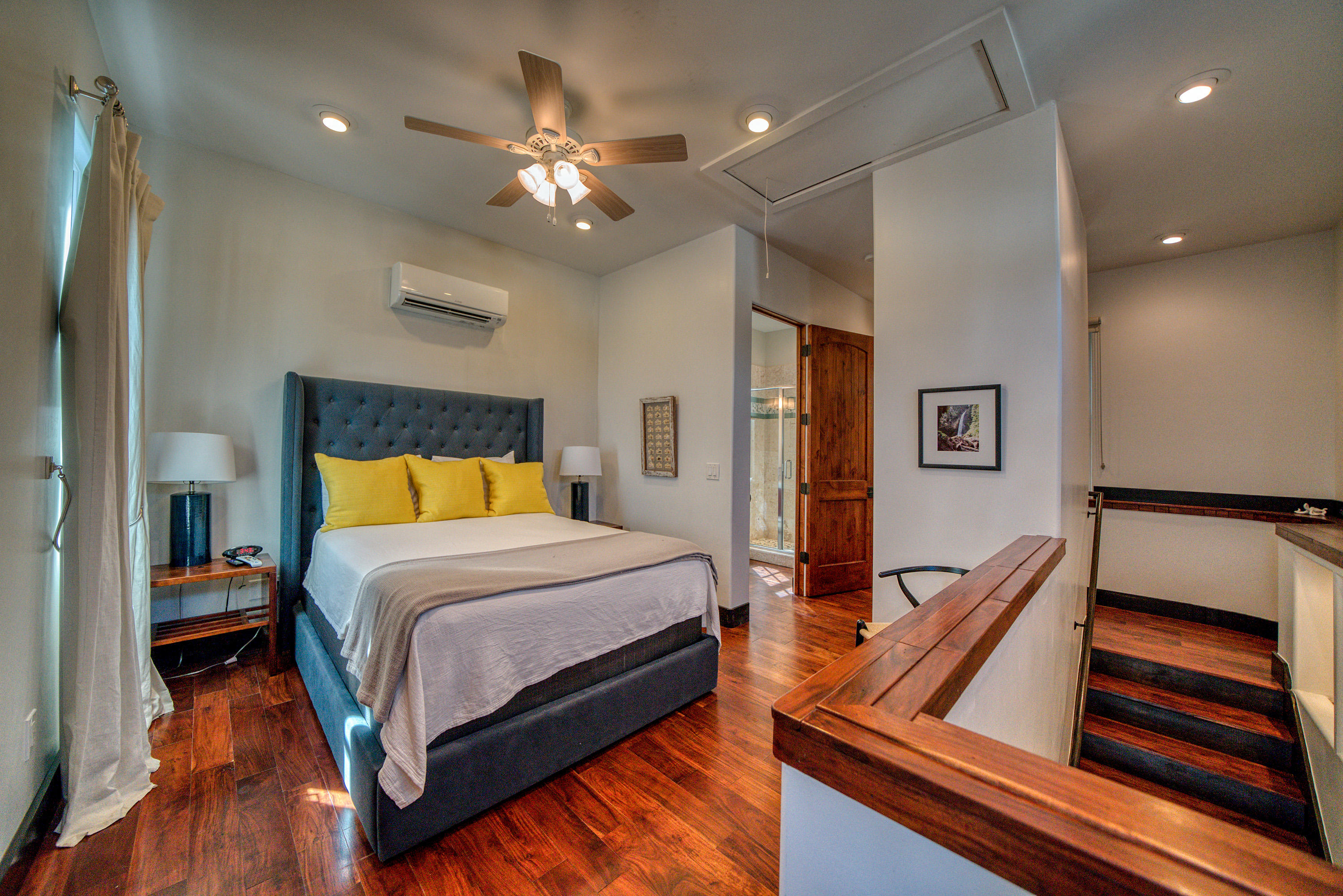 SEAGROVE VILLAGE 6TH ADD - Residential