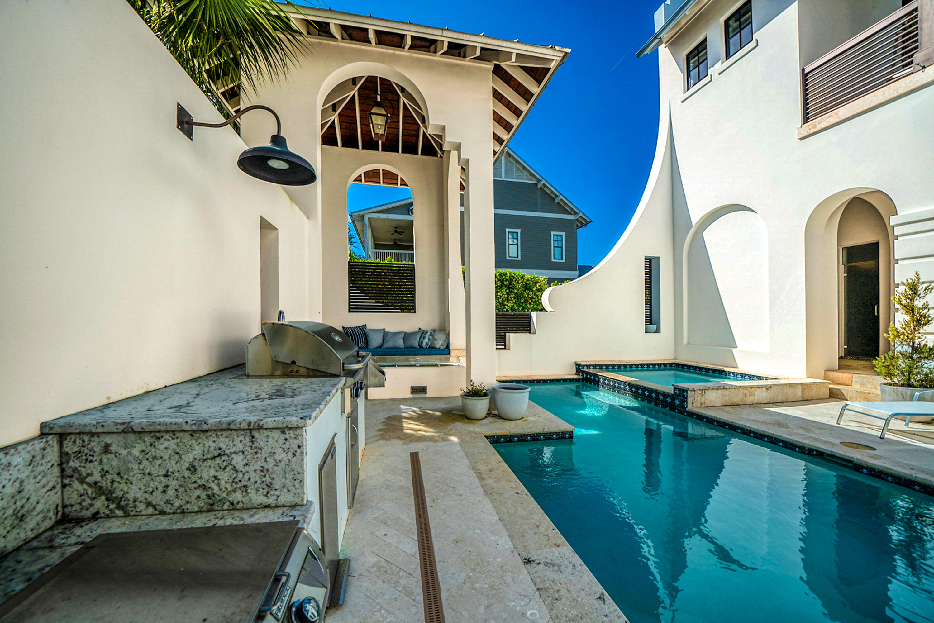 SEAGROVE VILLAGE 6TH ADD - Residential