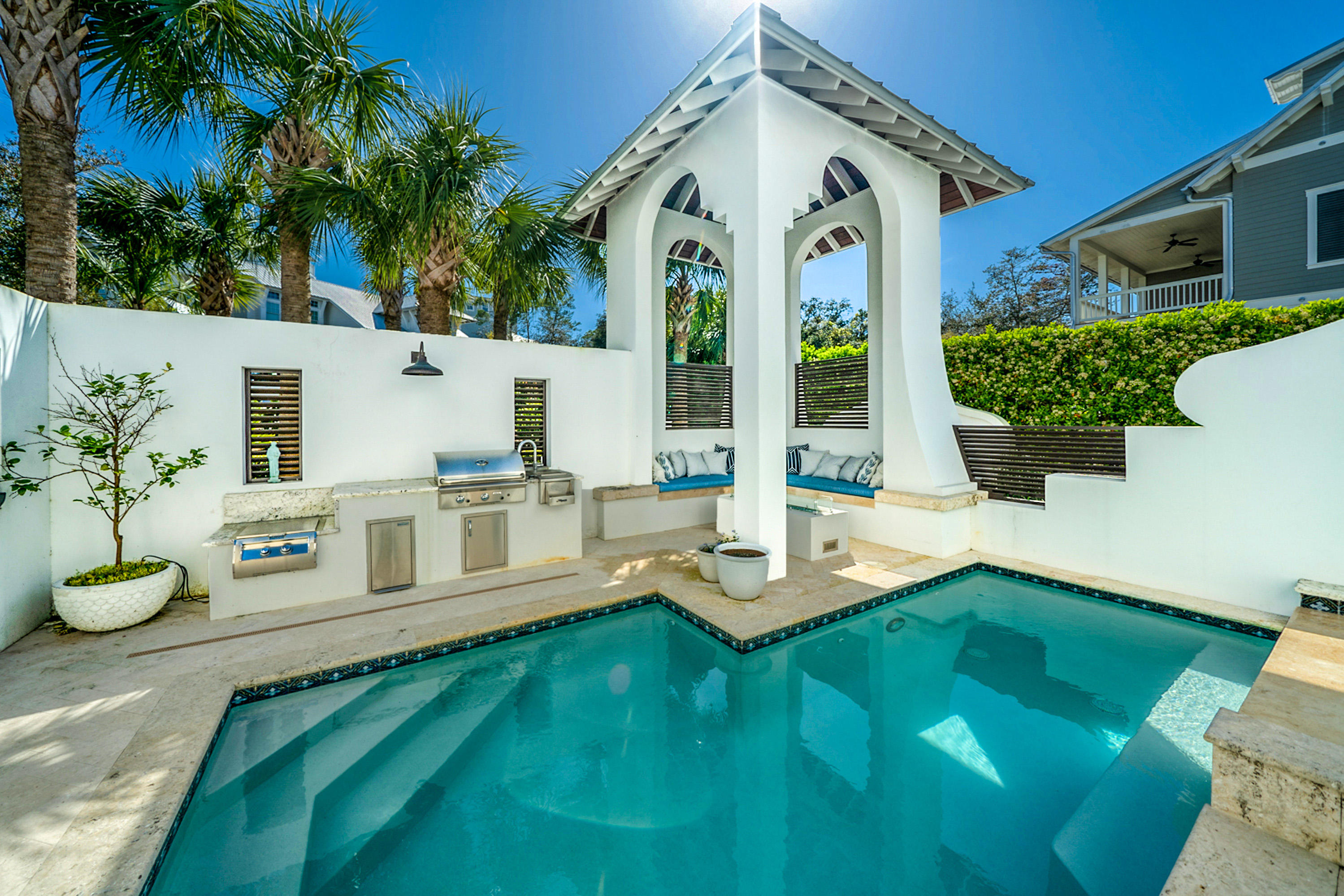 SEAGROVE VILLAGE 6TH ADD - Residential
