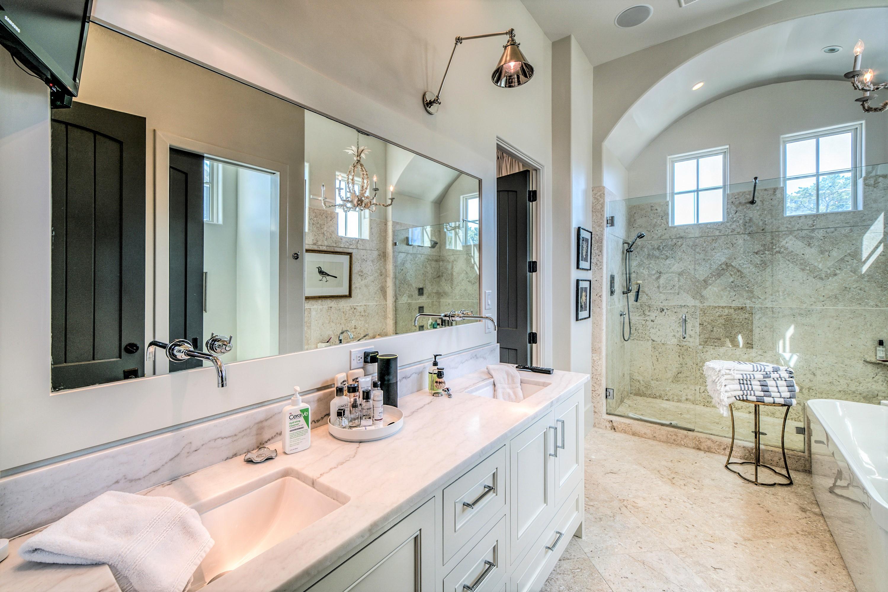SEAGROVE VILLAGE 6TH ADD - Residential